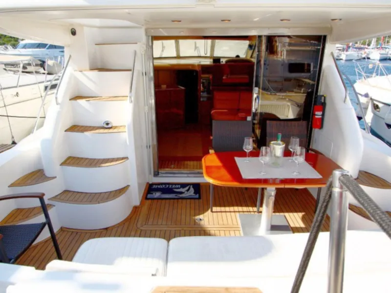 Princess 480 Carpe Diem — yacht photo 11