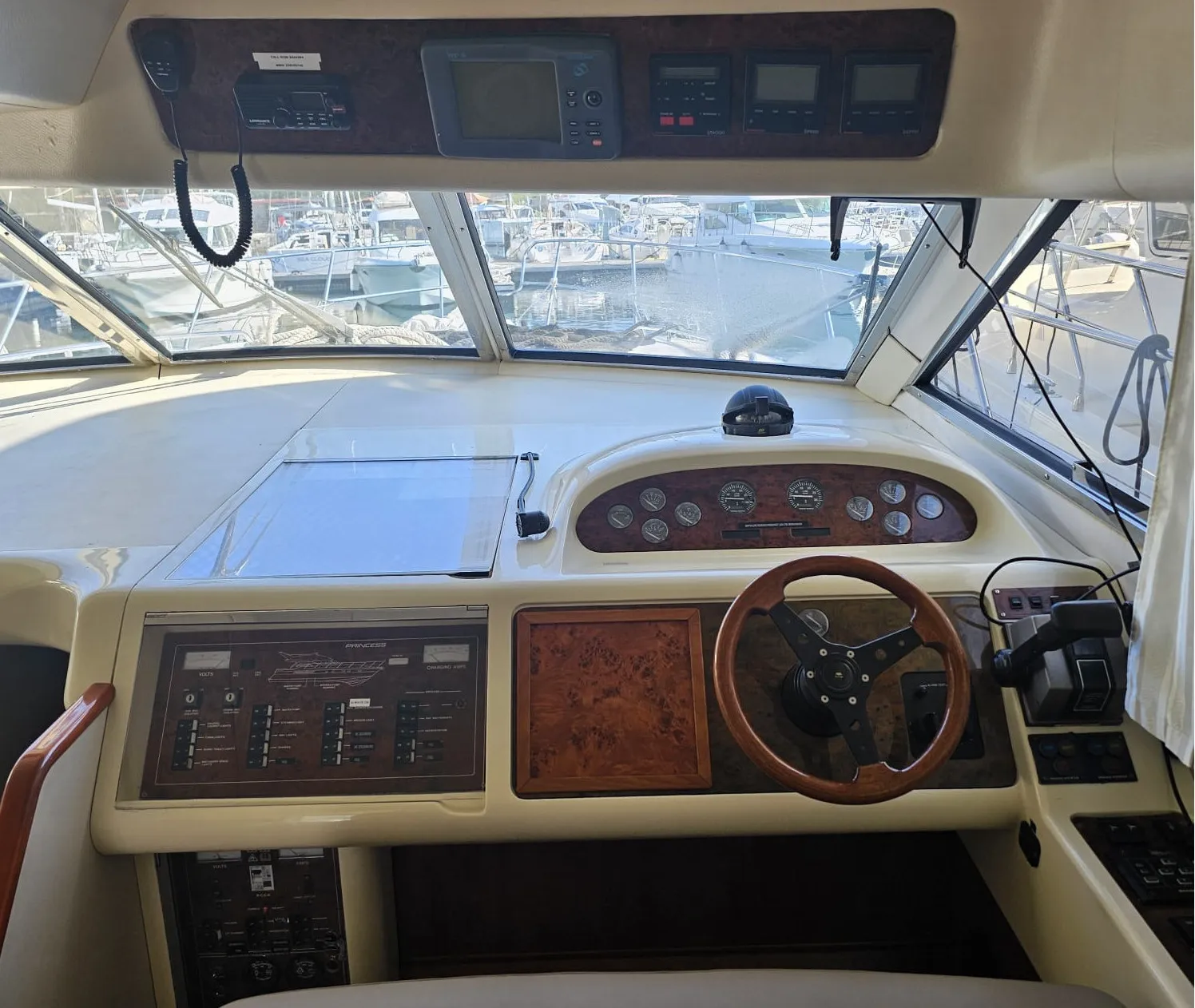 Princess 480 Carpe Diem — yacht photo 16