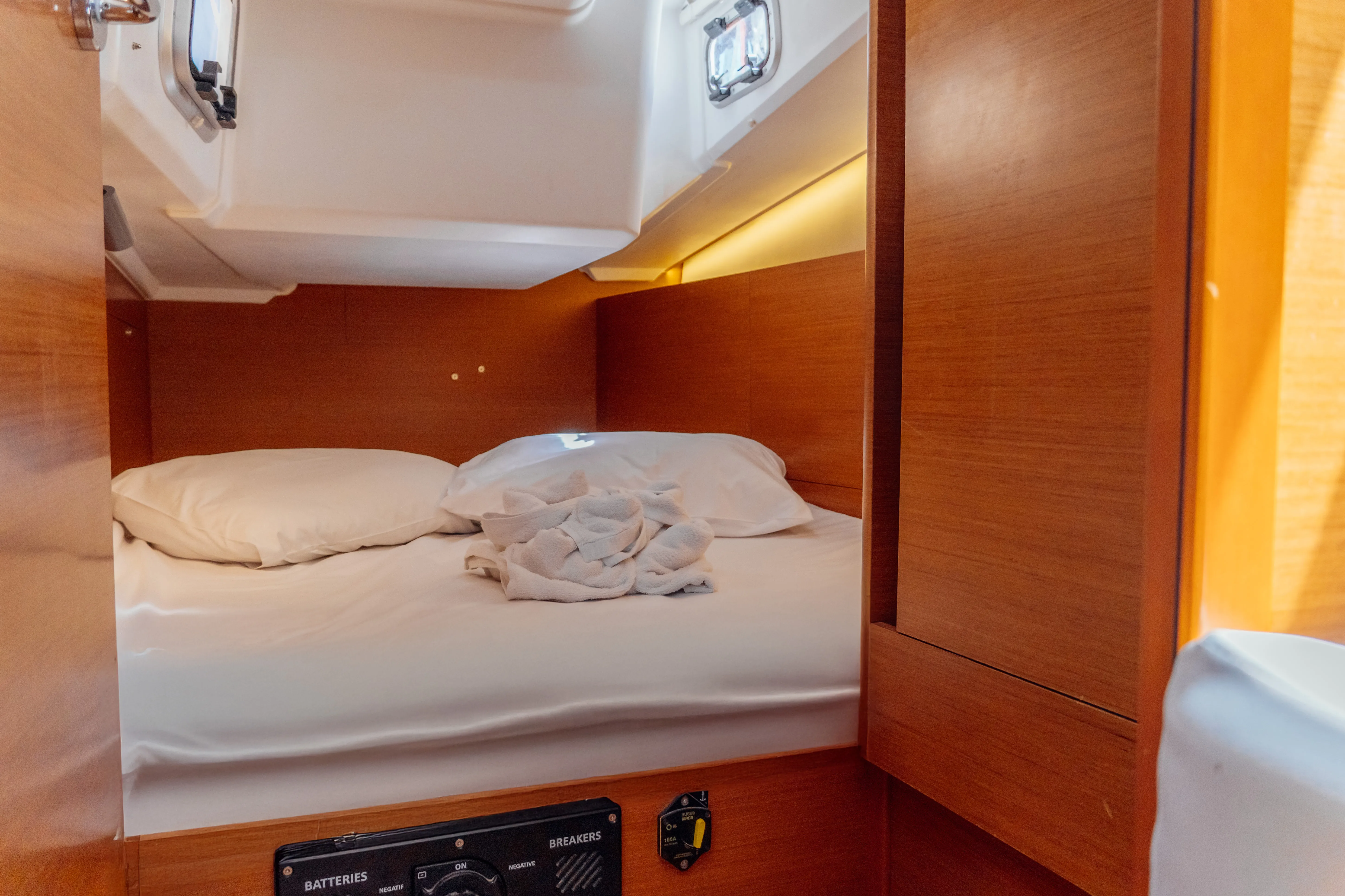 Sun Odyssey 410 ANASSA — foto dello yacht n. 2