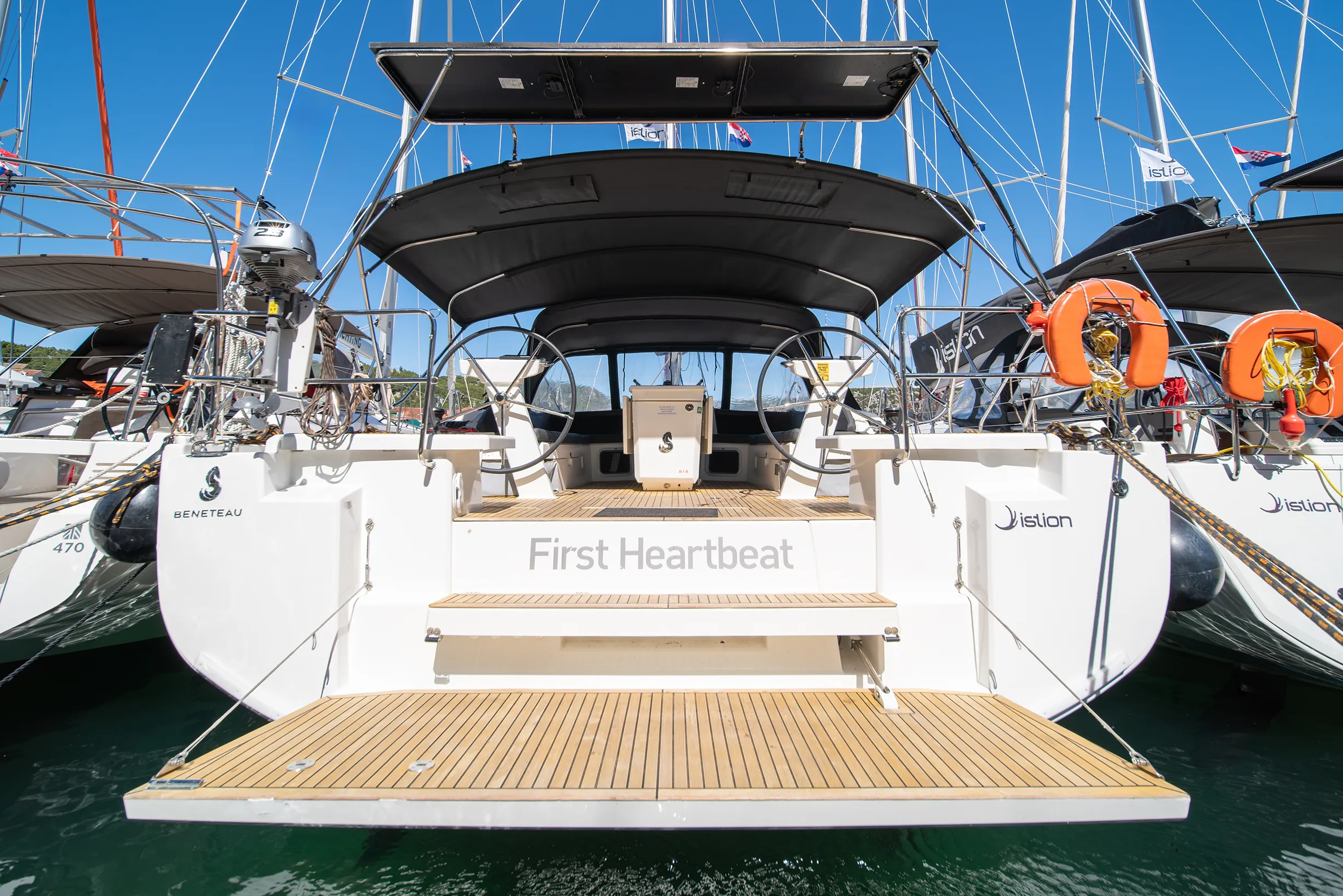 Oceanis 51.1 First Heartbeat — yacht photo 4