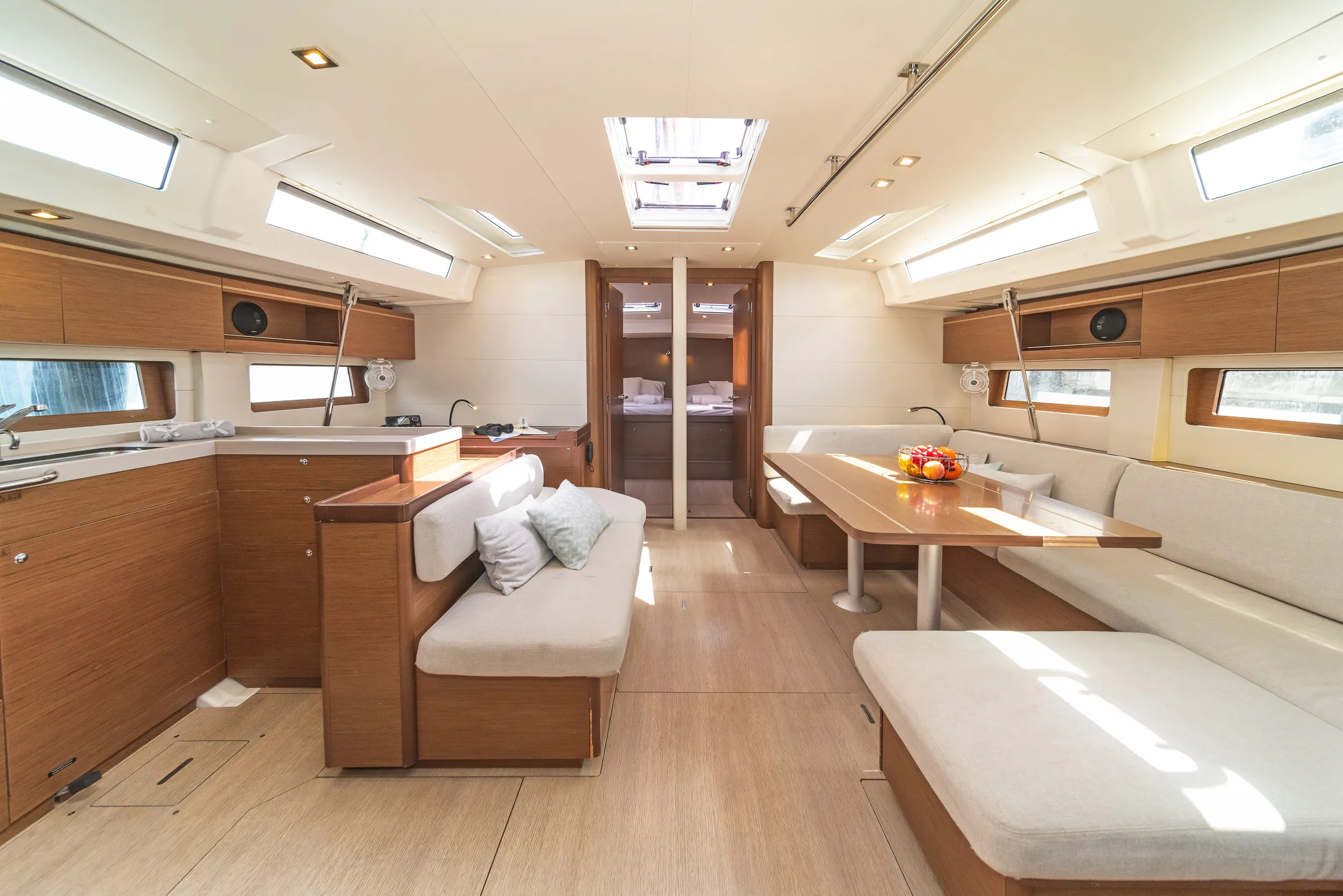 Oceanis 51.1 First Heartbeat — yacht photo 2