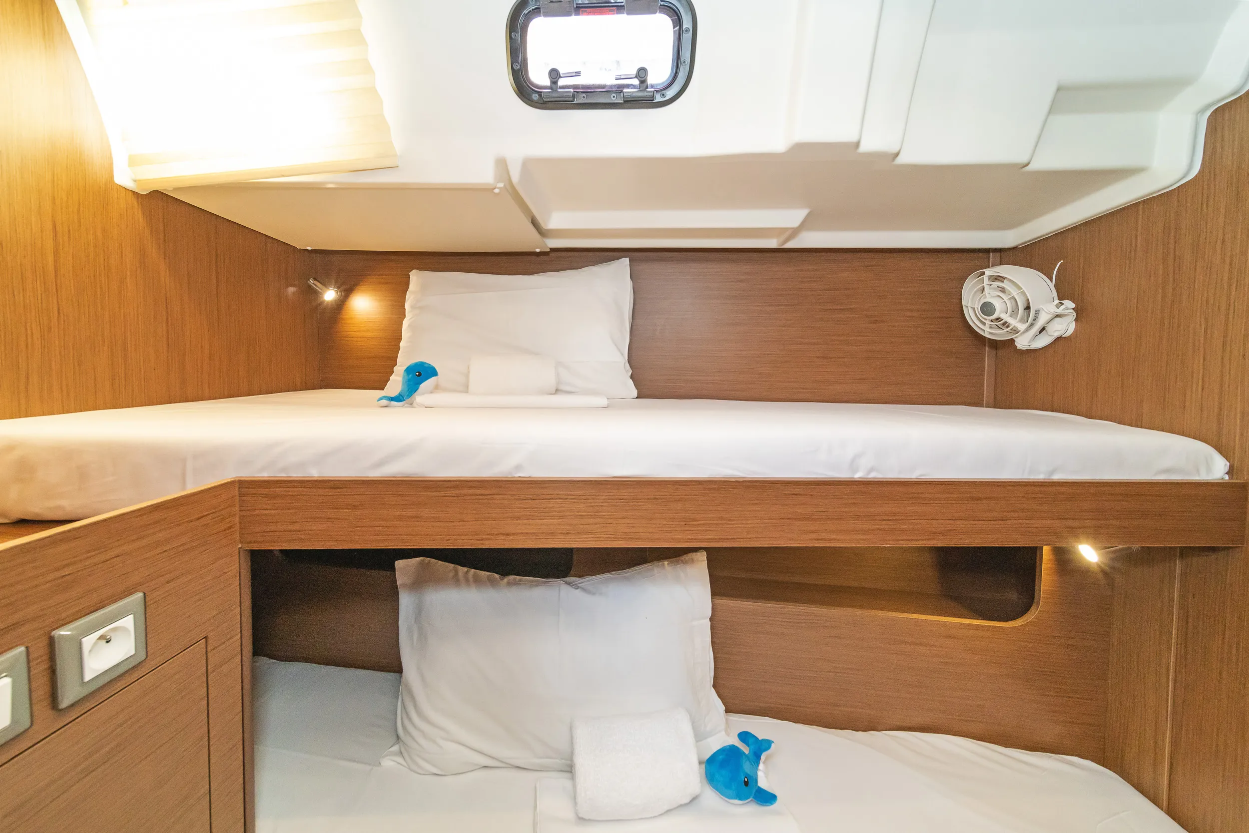 Oceanis 51.1 First Heartbeat — yacht photo 17