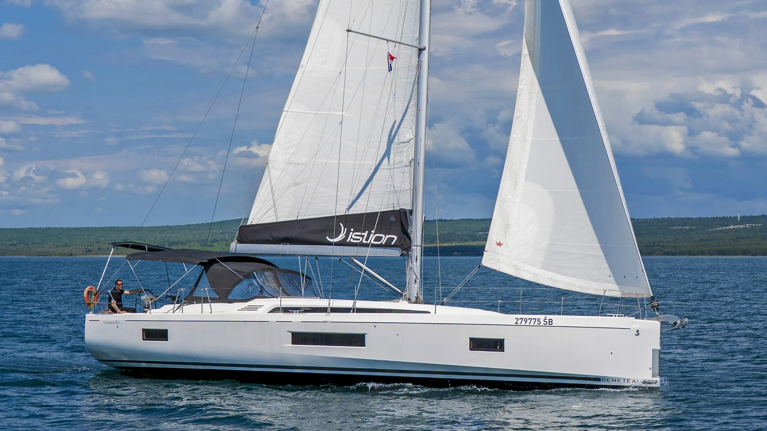 Oceanis 51.1 First Heartbeat — yacht photo 3