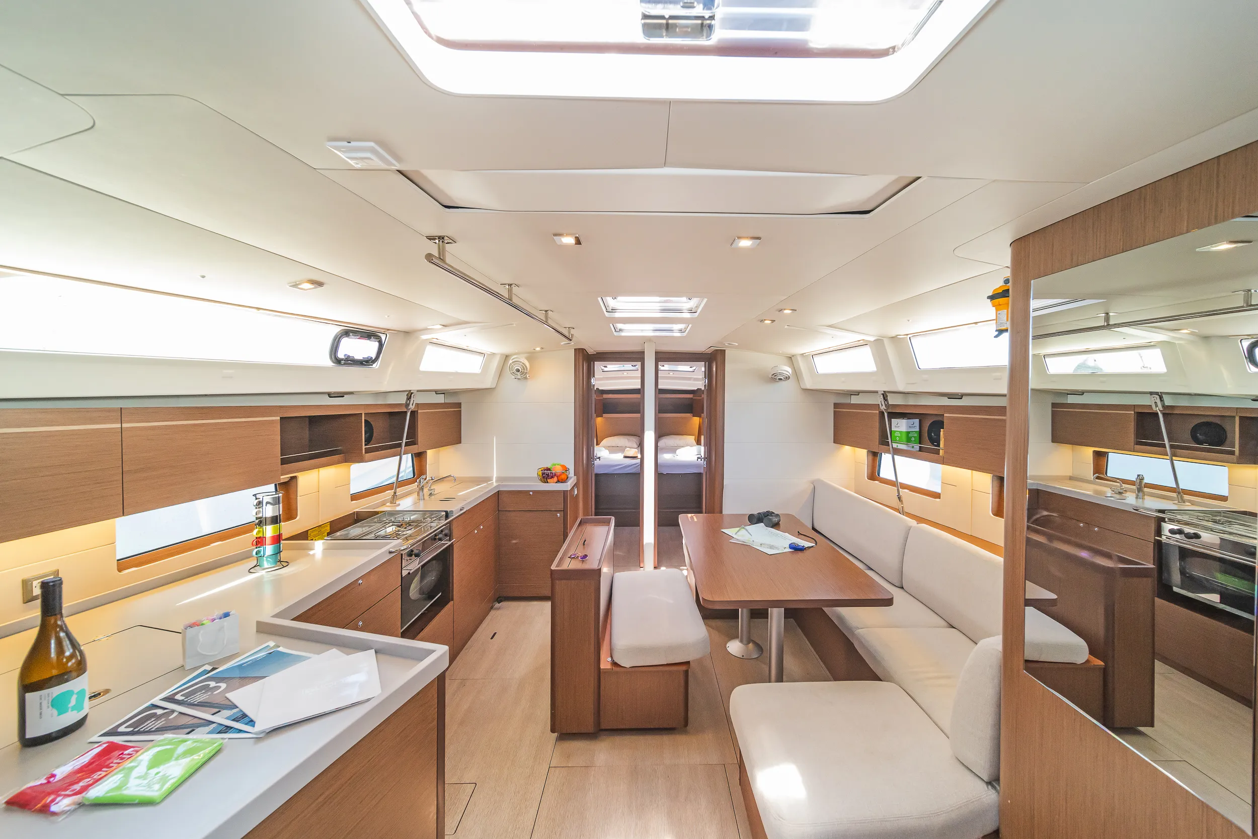 Oceanis 46.1 First Kiss — yacht photo 4