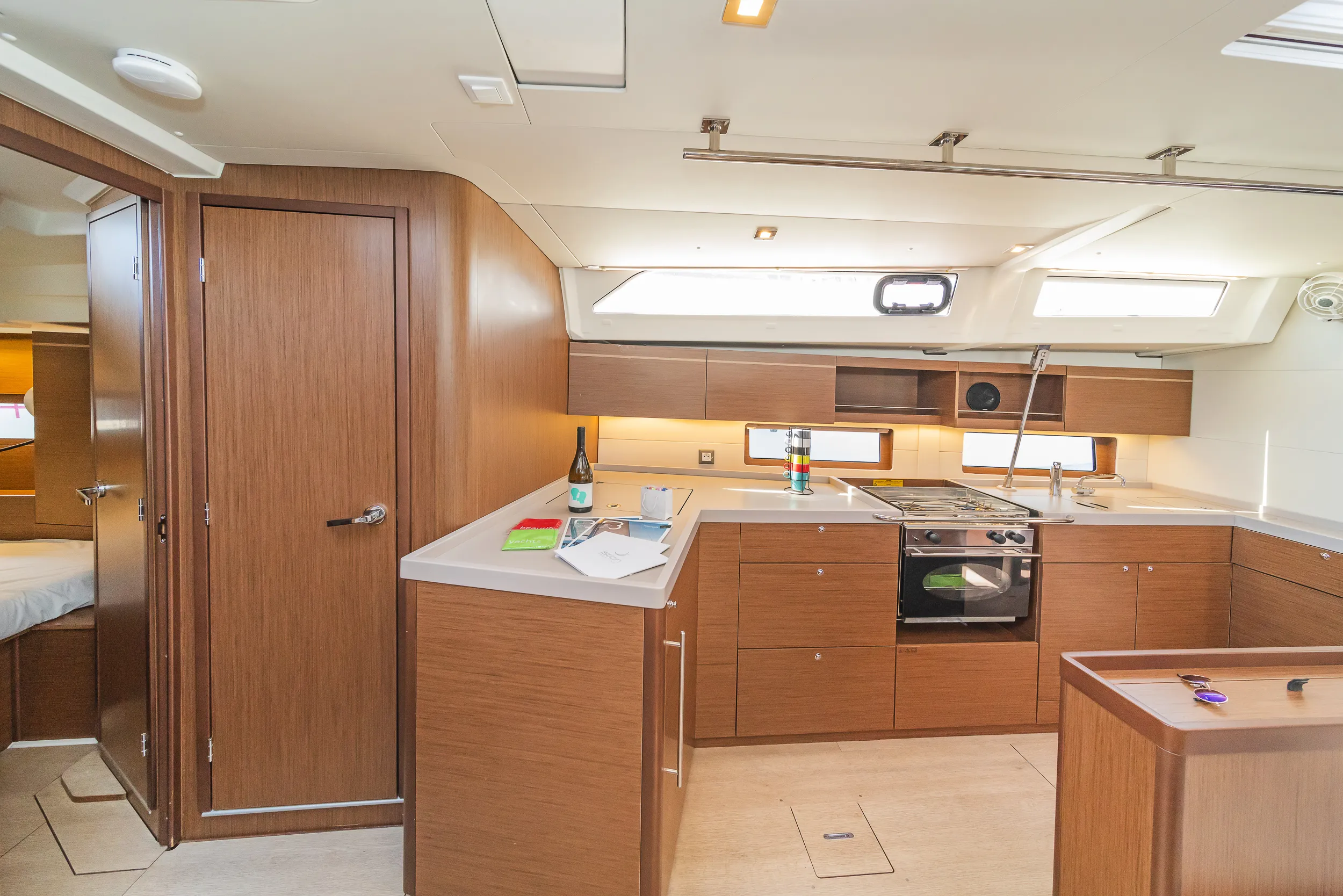 Oceanis 46.1 First Kiss — yacht photo 13