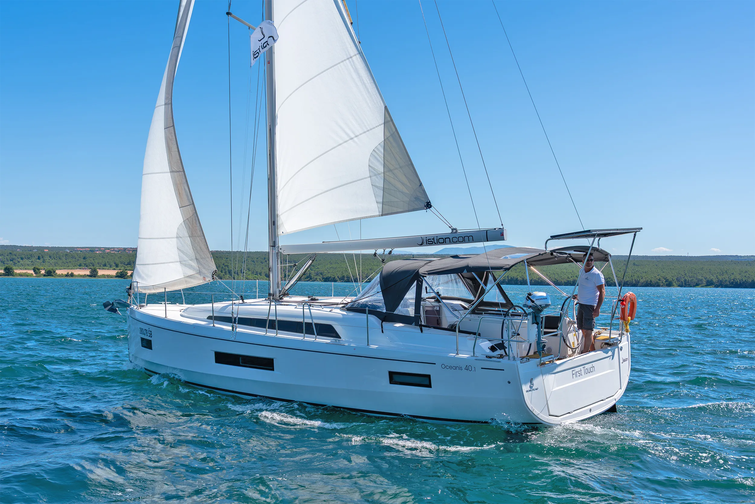 Oceanis 40.1 First Touch — yacht photo 15