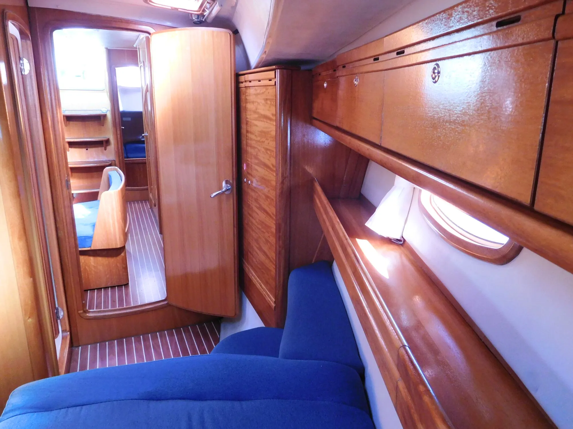 Bavaria C38 IONA — yacht photo 13