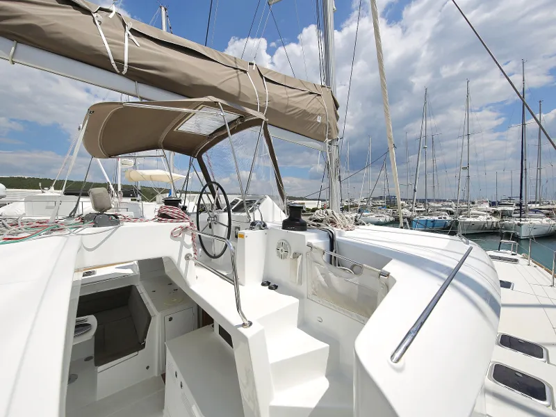Lagoon 450 Fly LADIES&GENTLEMEN — jahtikuva 32