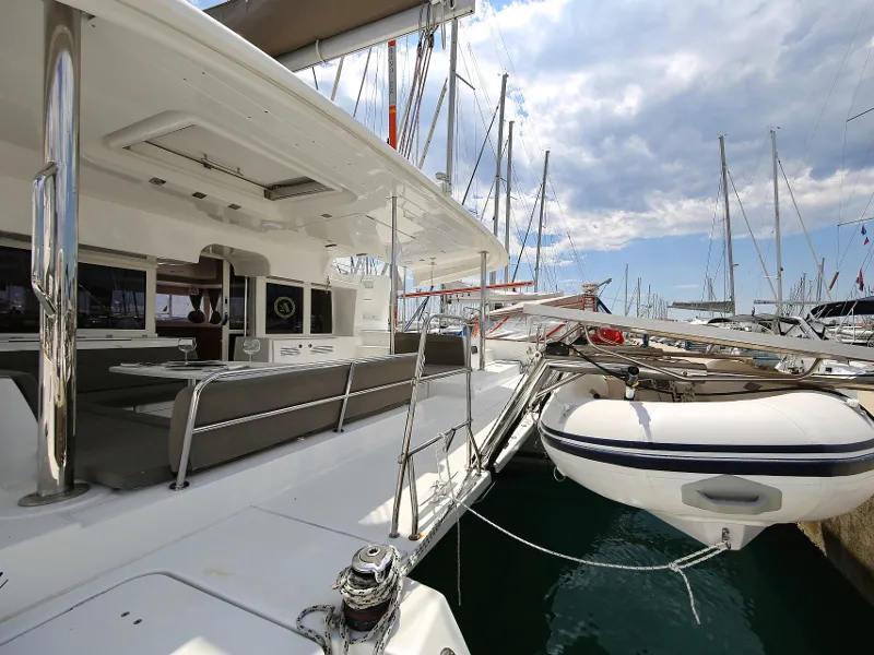 Lagoon 450 Fly LADIES&GENTLEMEN — jahtikuva 27