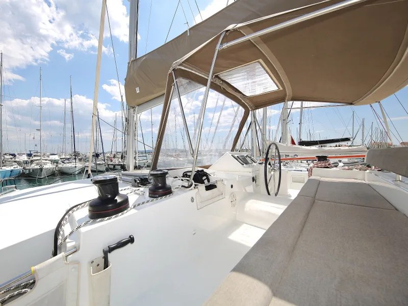 Lagoon 450 Fly LADIES&GENTLEMEN — jahtikuva 28