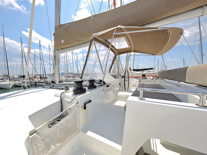Lagoon 450 Fly LADIES&GENTLEMEN — jahtikuva 42