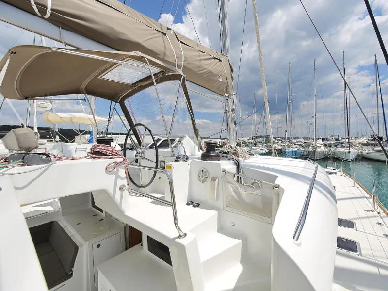 Lagoon 450 Fly LADIES&GENTLEMEN — jahtikuva 52