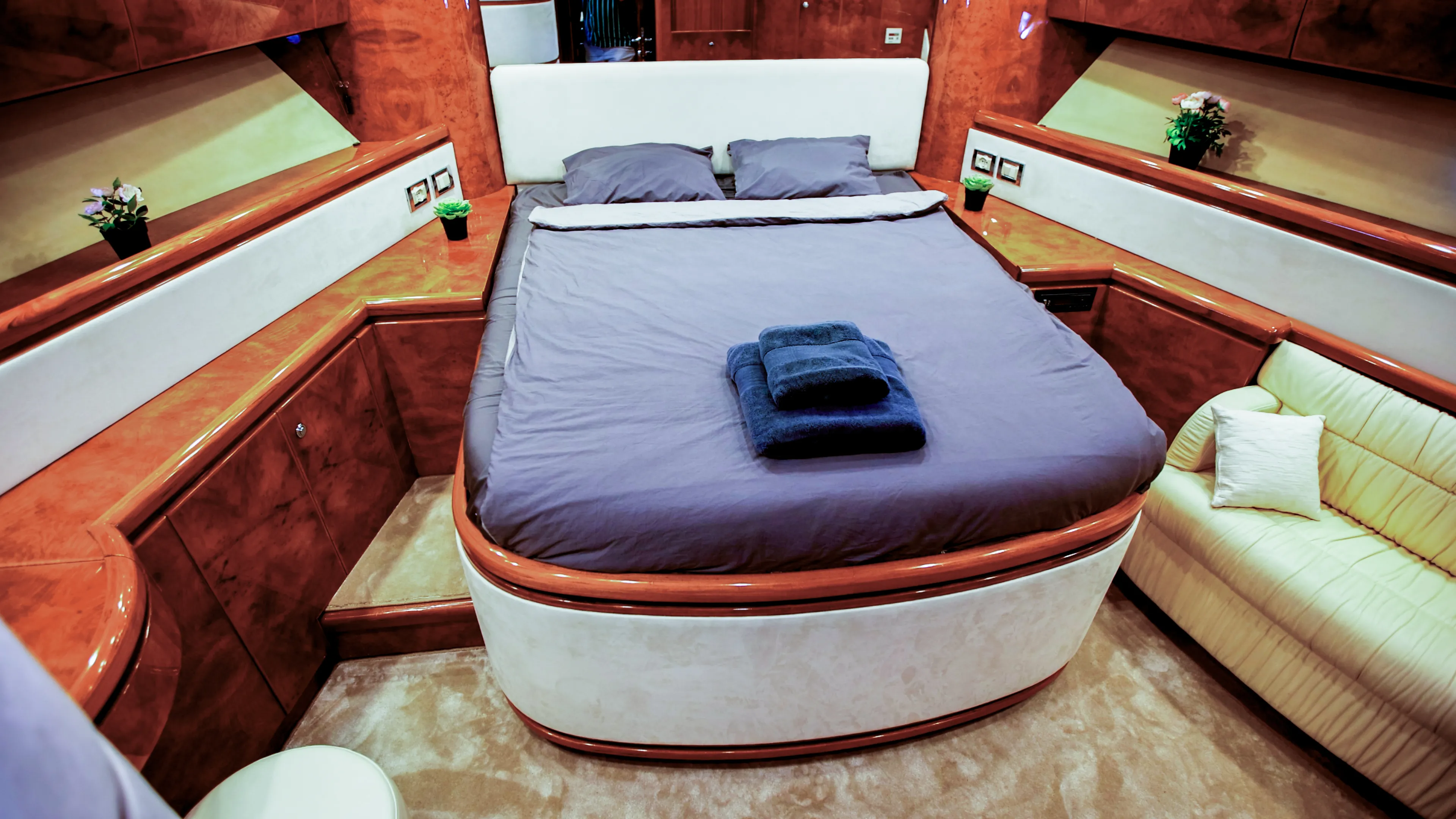 Monte Fino 70 Ma Bella — yacht photo 6