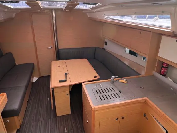 Dufour 390 Extasie II — foto dello yacht n. 2