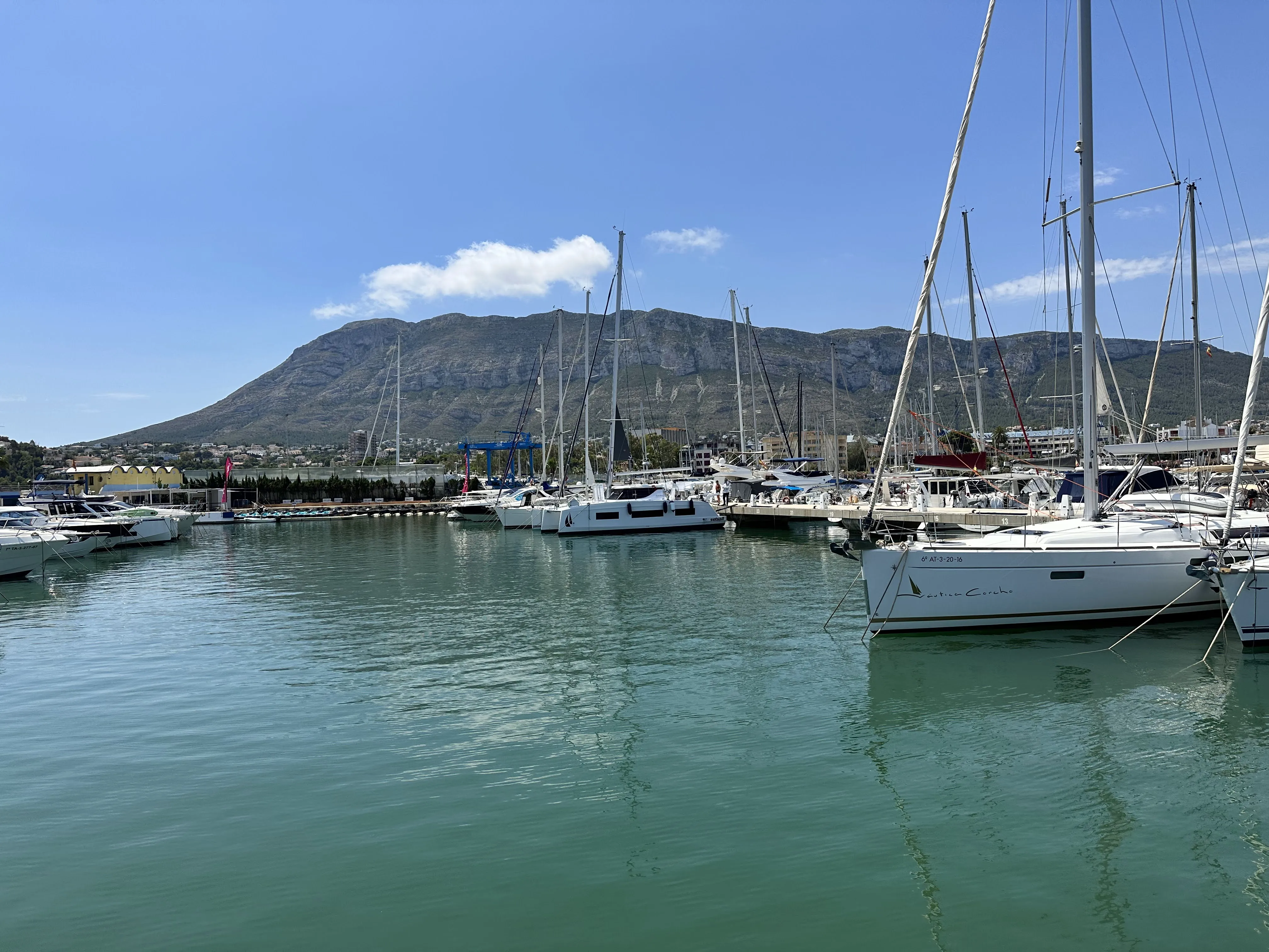 Aventura 37 Manalua — yacht photo 35