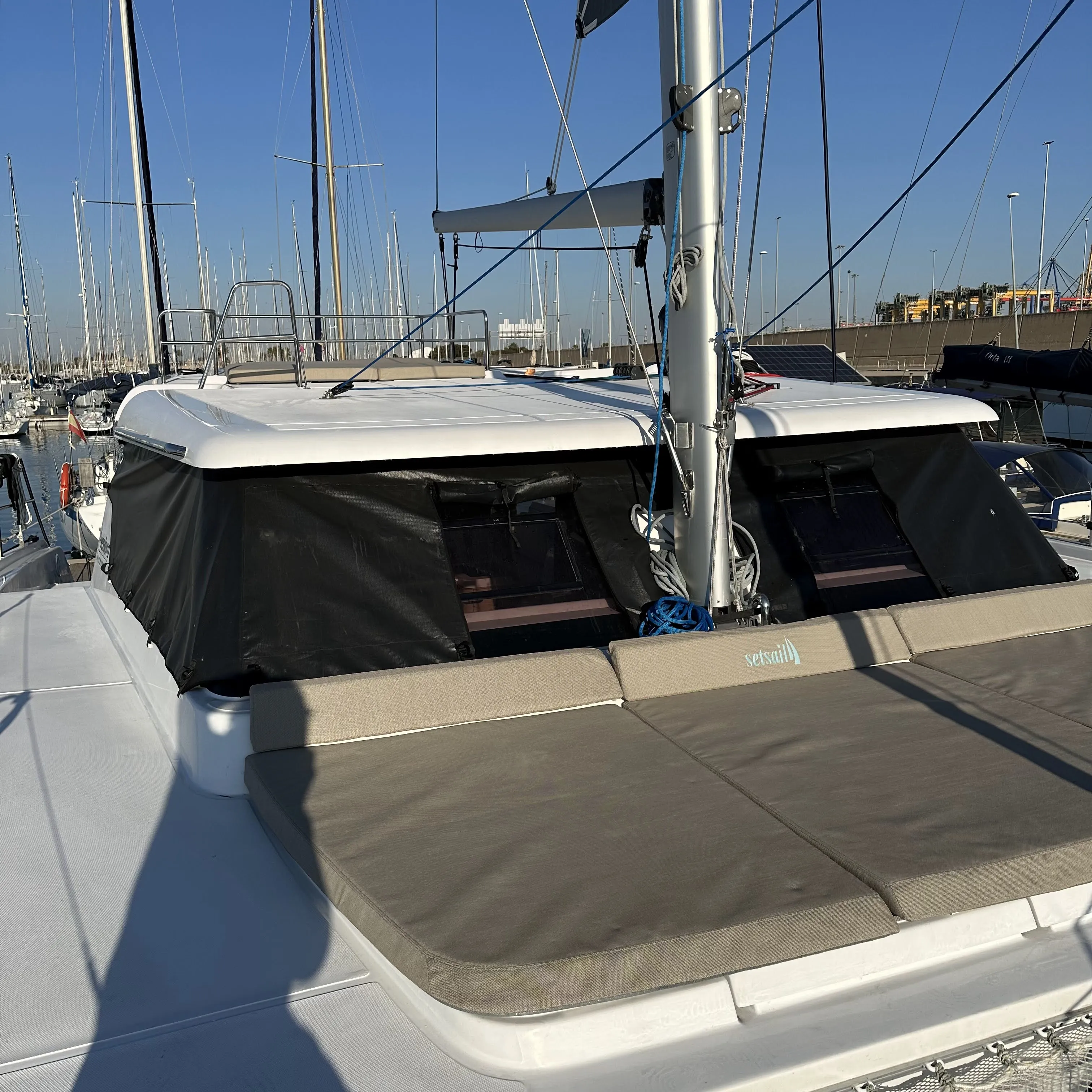 Aventura 37 Manalua — yacht photo 42