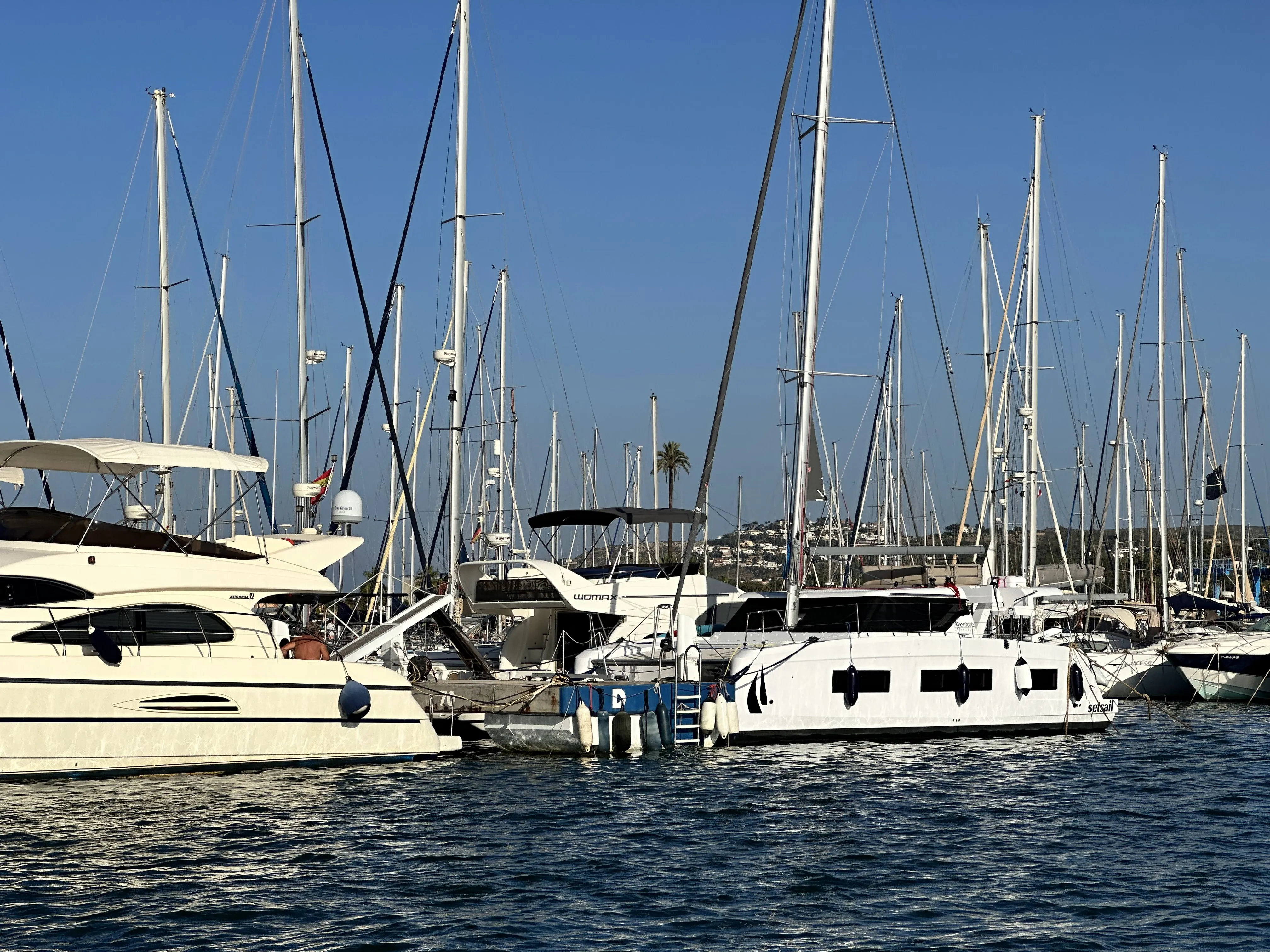 Aventura 37 Manalua — yacht photo 24