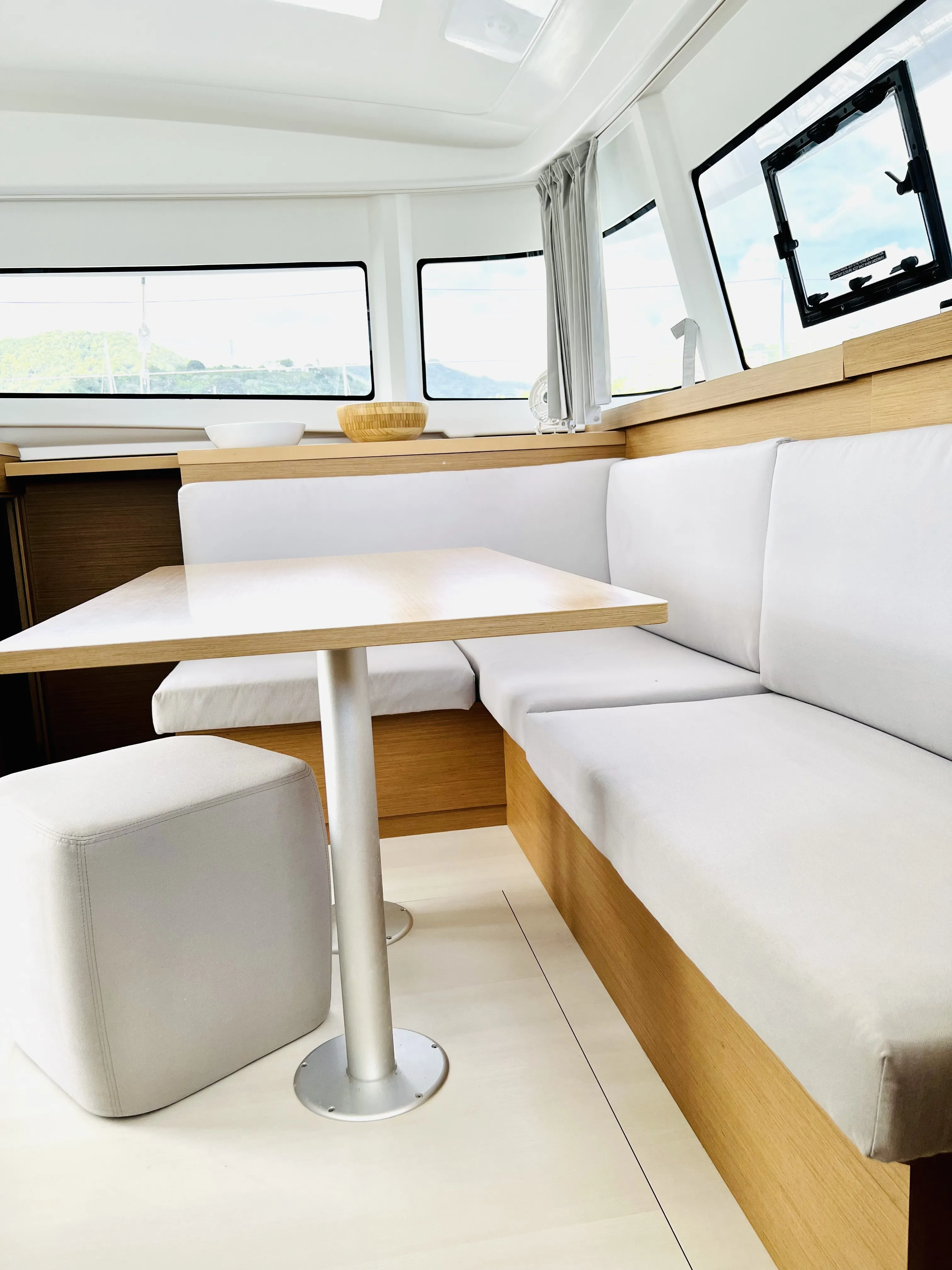 Excess 11 MOANA IBIZA BAREBOAT — fotografia jachty 29