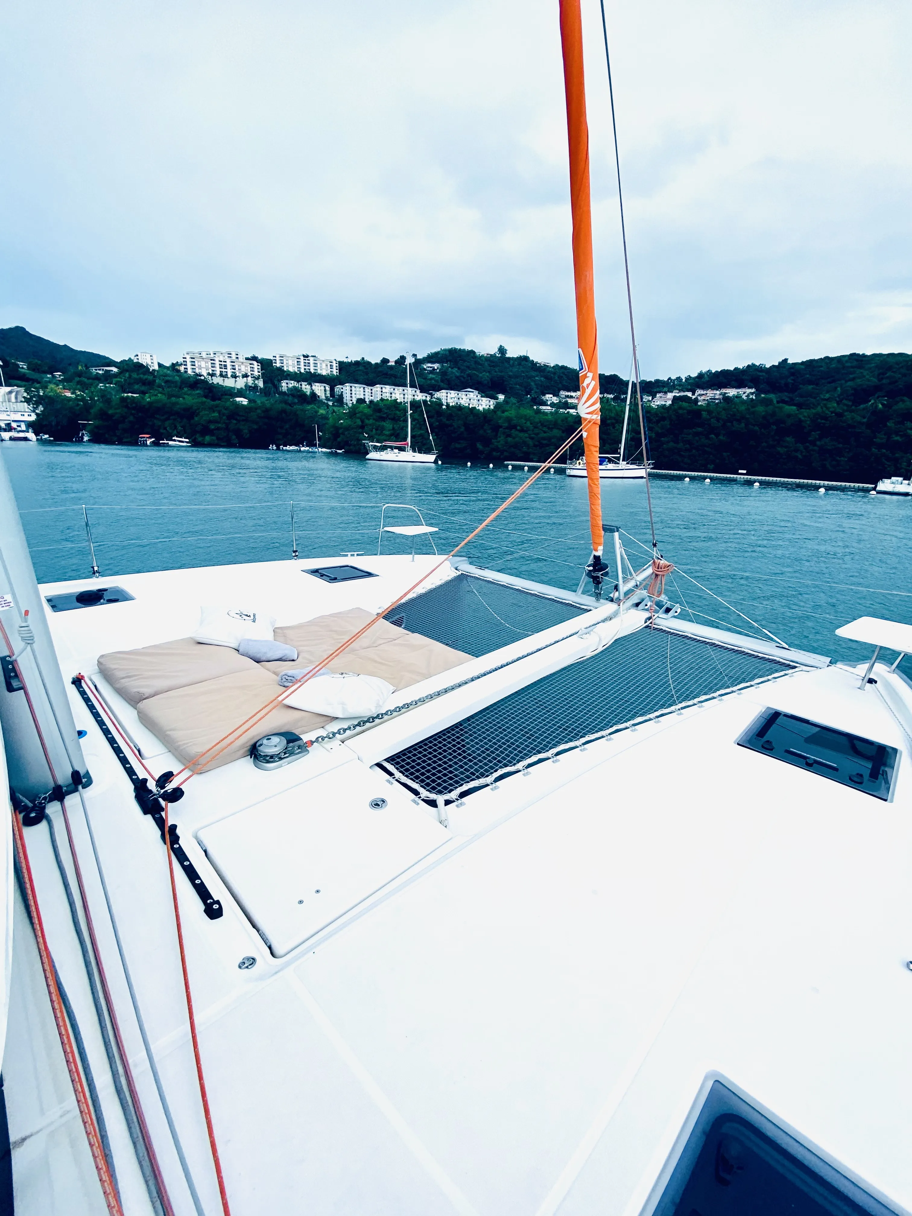 Excess 11 MOANA IBIZA BAREBOAT — fotografia jachty 15