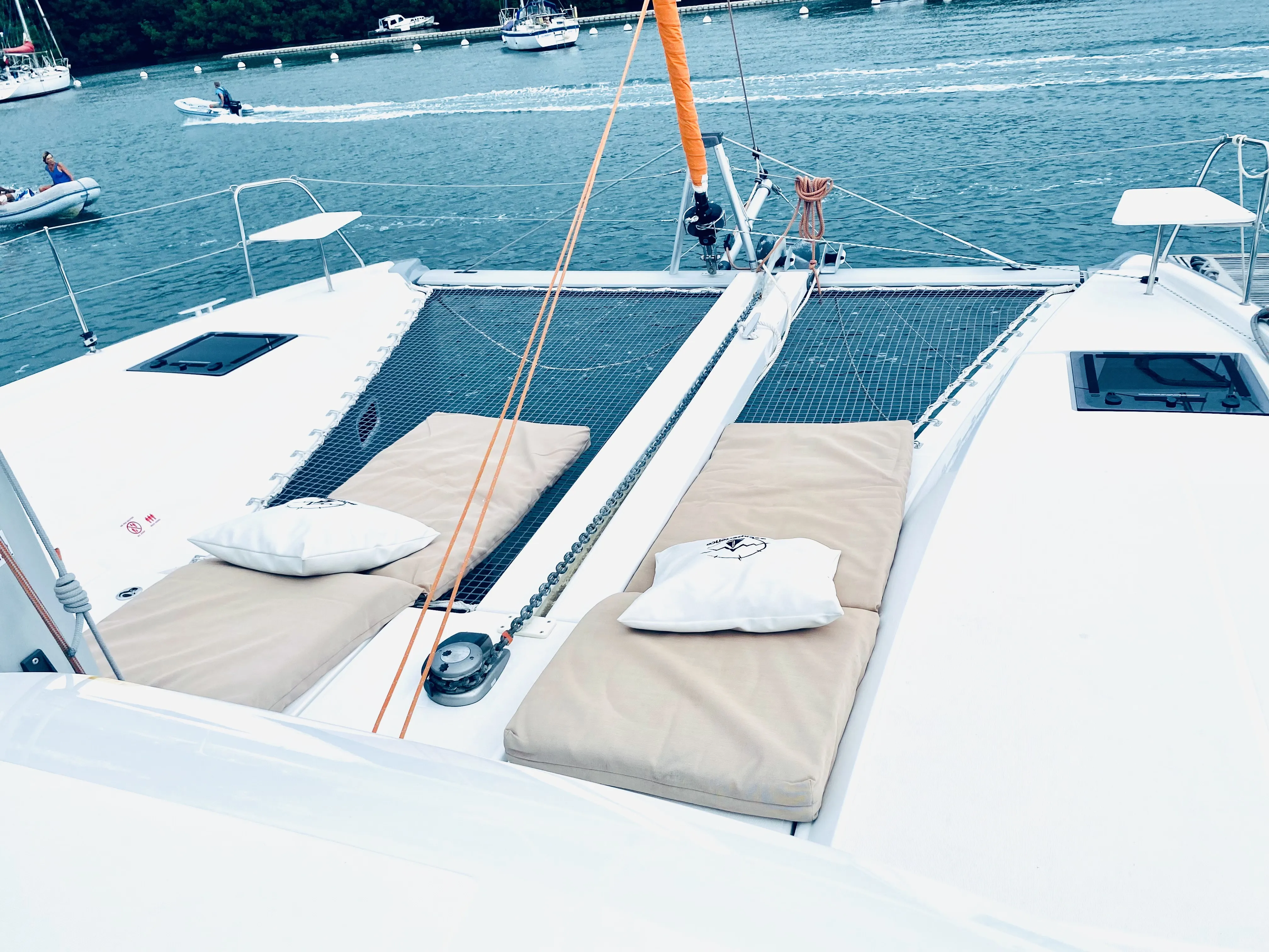 Excess 11 MOANA IBIZA BAREBOAT — fotografia jachty 41