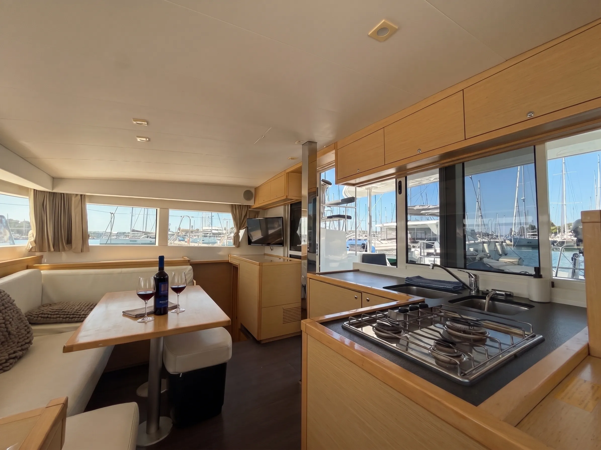 Lagoon 39 NIRVANA — foto dello yacht n. 20