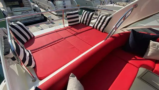 Cruiser 47 Fly Cruiser 47 — yacht photo 3