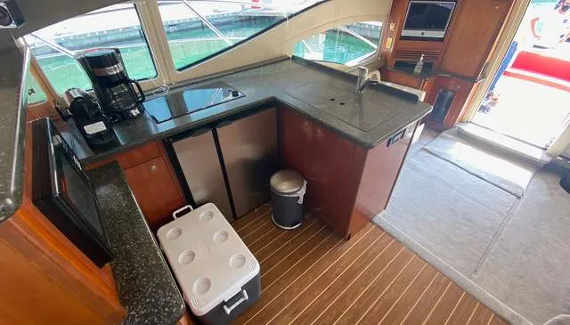 Cruiser 47 Fly Cruiser 47 — yacht photo 8
