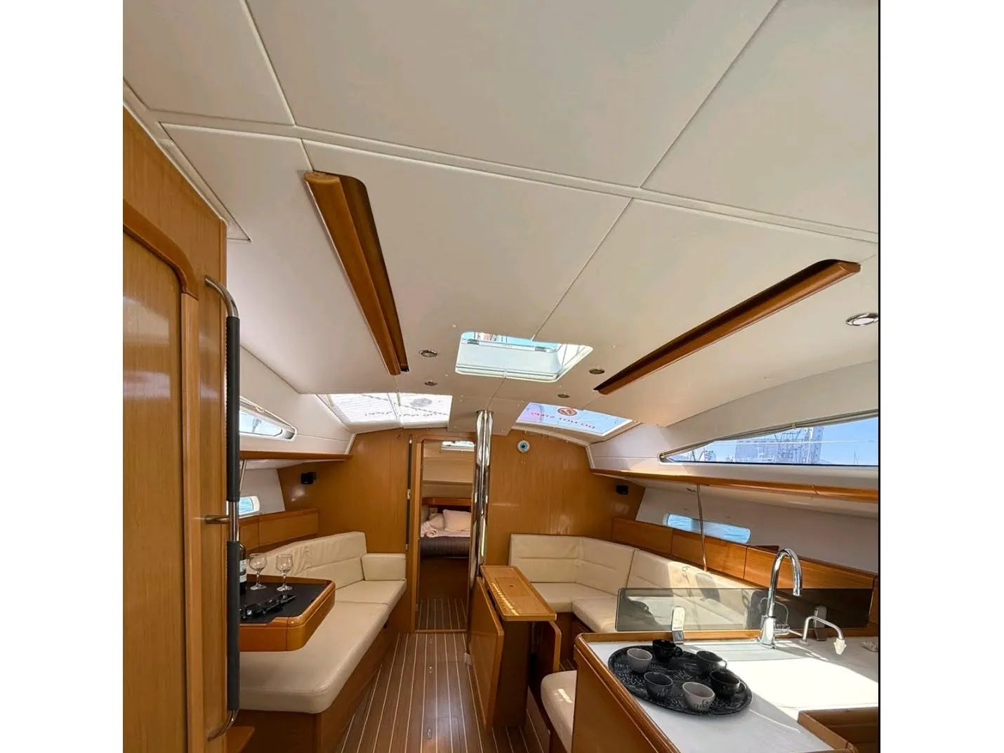 Sun Odyssey 42DS FREYA — фотография яхты 3