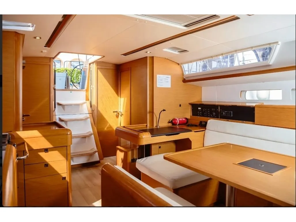 Sun Odyssey 519 Kalos — yacht photo 2