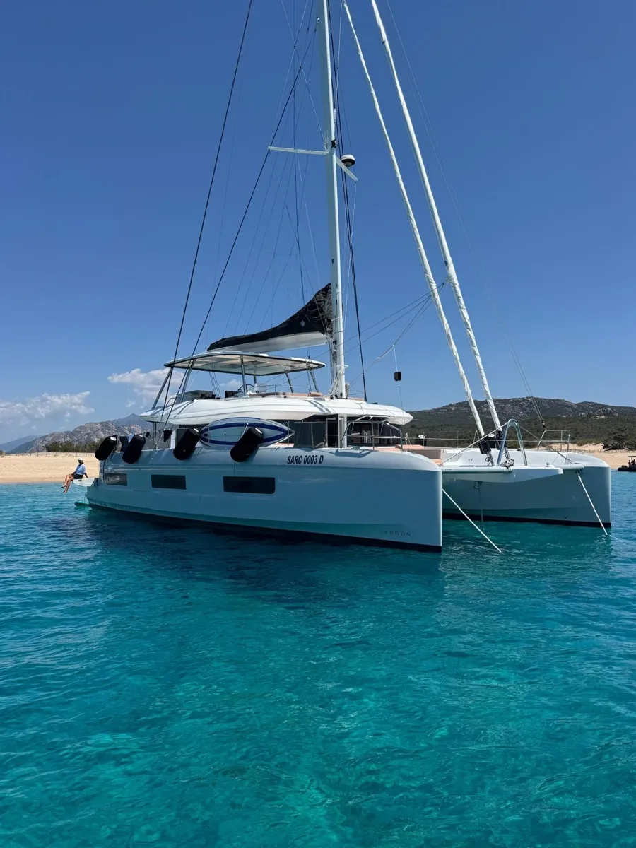 Lagoon 60 Montecristo (MAR) - FIRST CLASS — снимка на яхтата 8