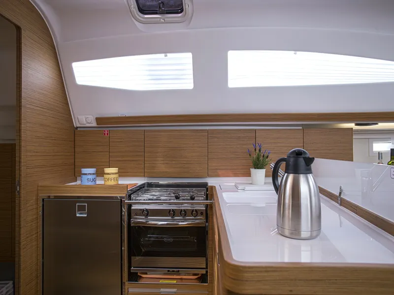 Elan Impression 45 " MONACO " — jahtikuva 2