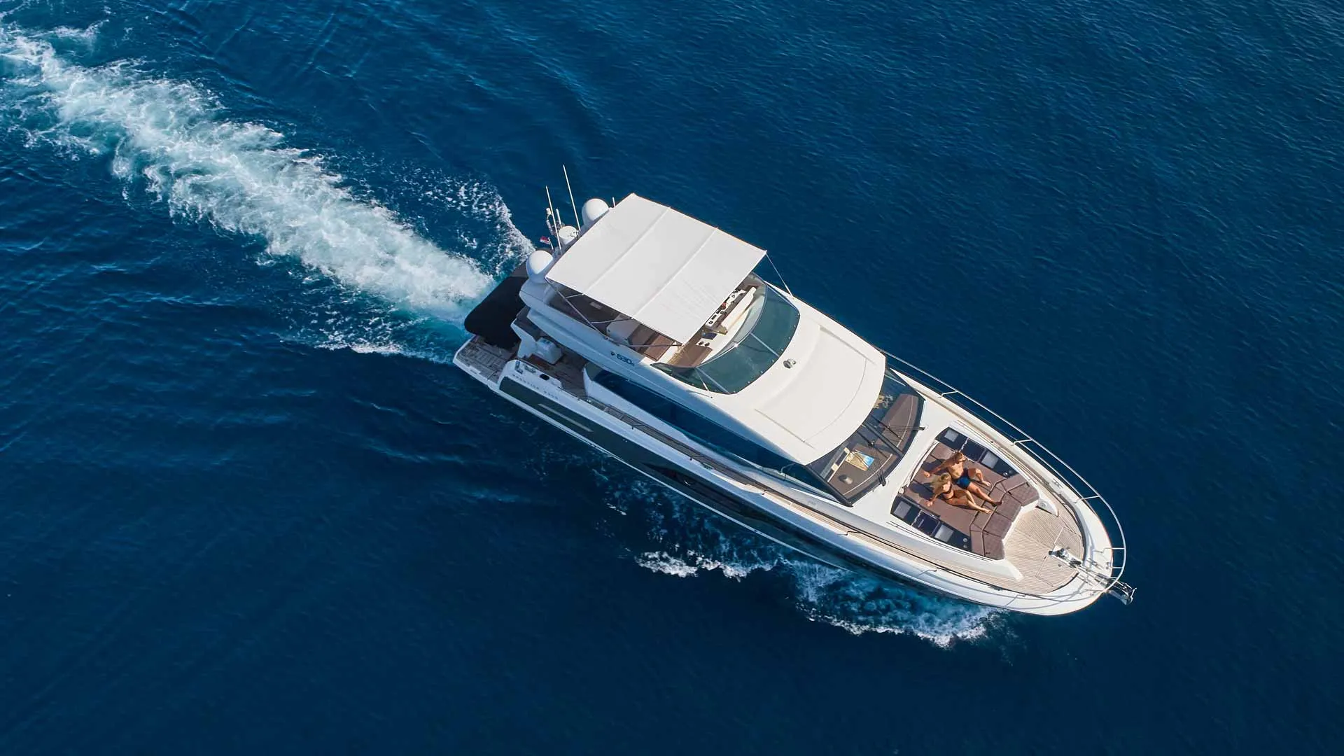 Prestige 630S Simull — yacht photo 13