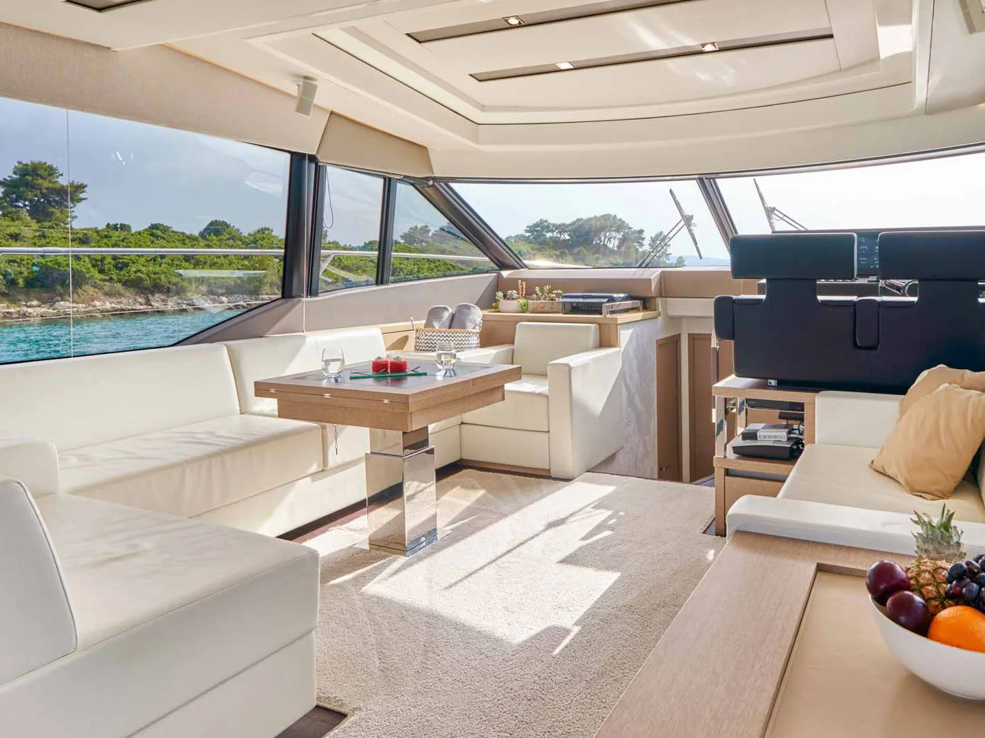 Prestige 630S Simull — yacht photo 24
