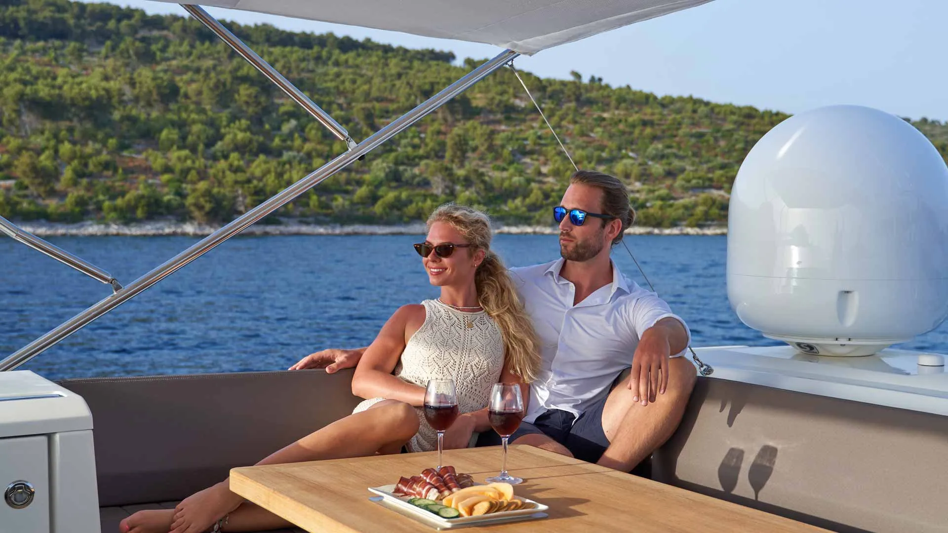 Prestige 630S Simull — yacht photo 26
