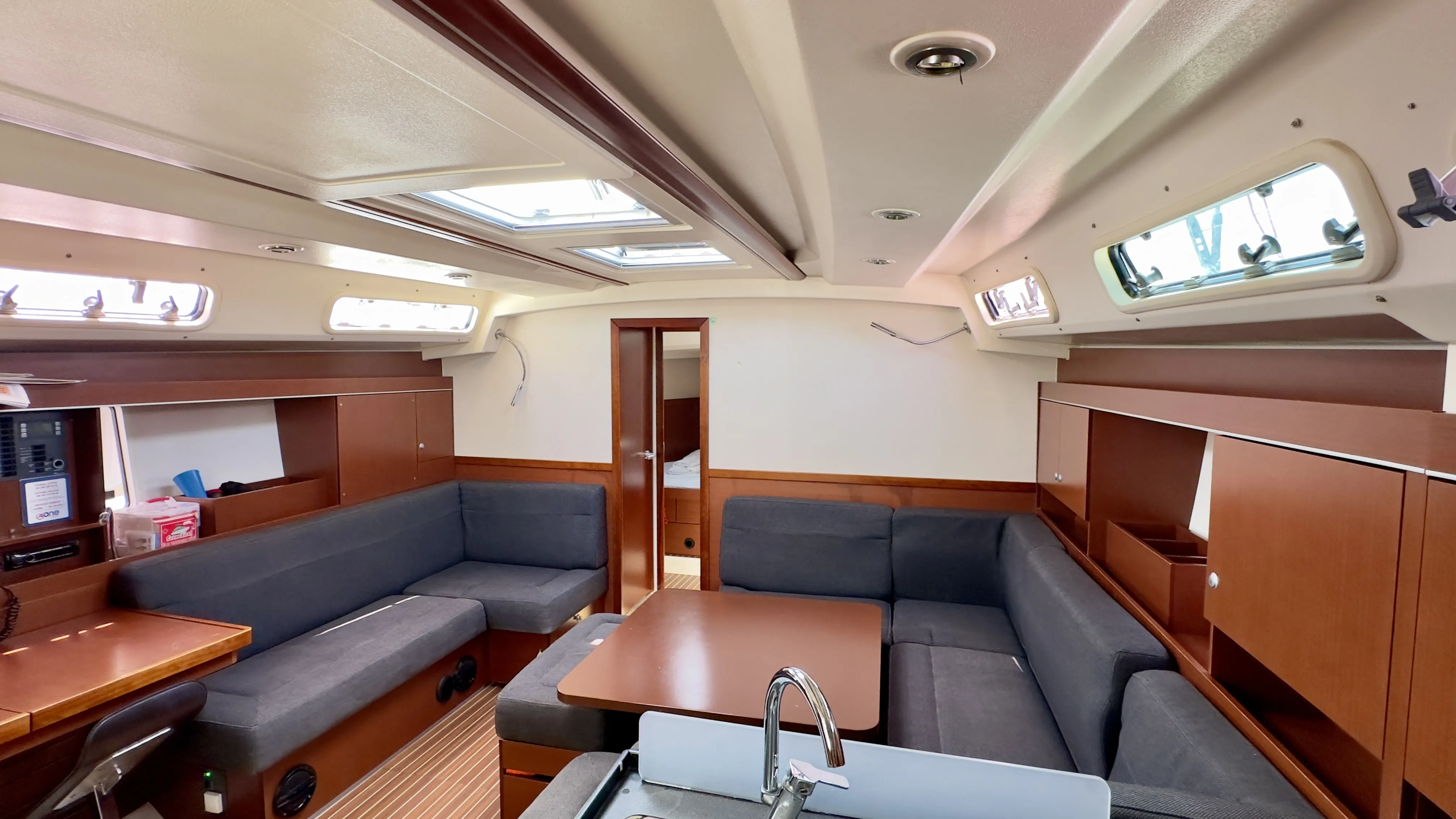 Hanse 445 Draco — yacht photo 4