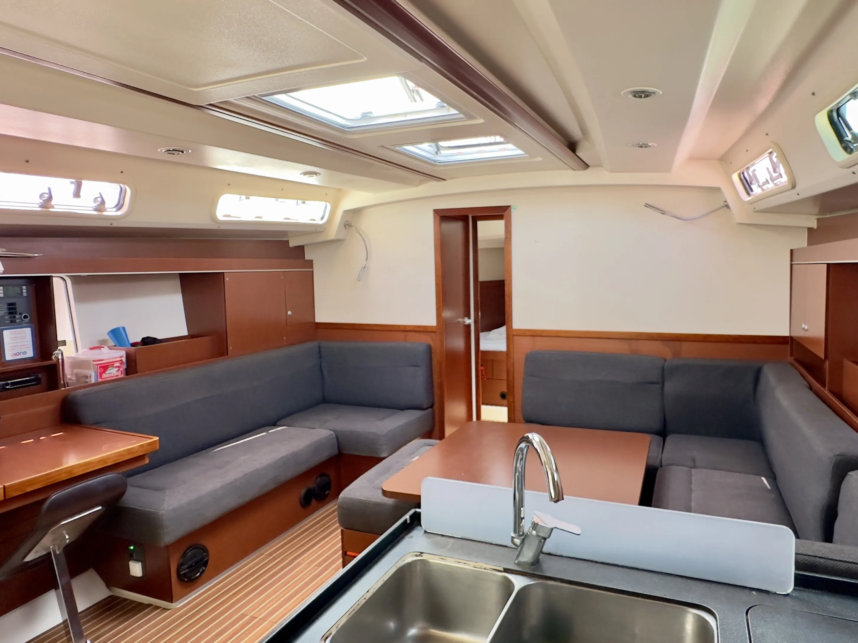 Hanse 445 Draco — yacht photo 3