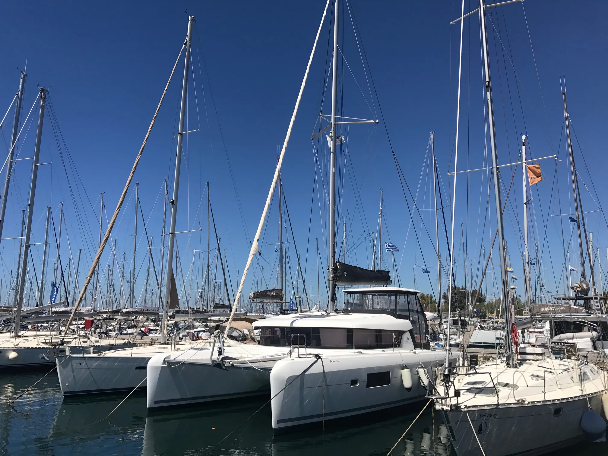 Lagoon 42 Petalida — yacht photo 3