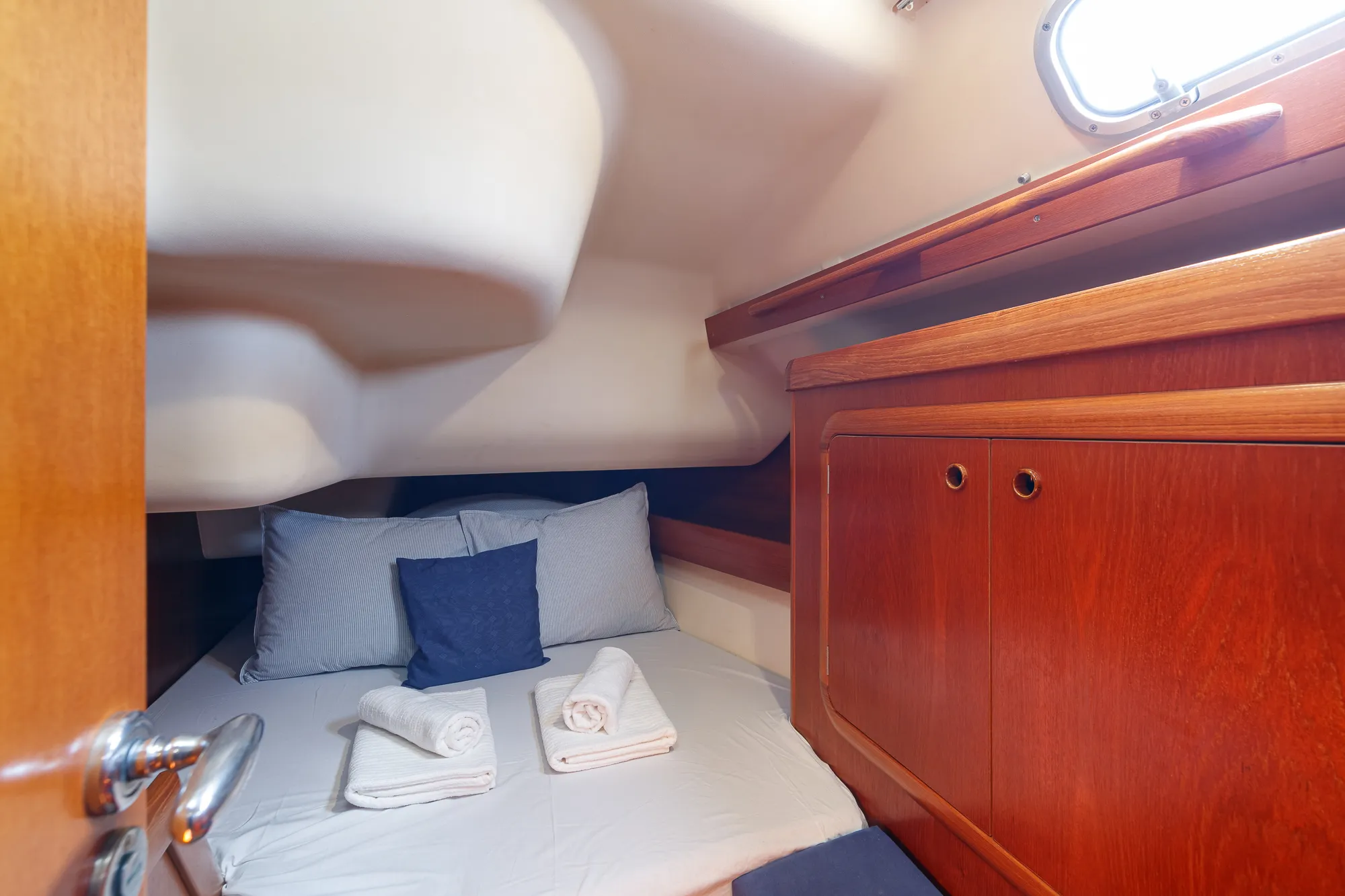 Grand Soleil 43 Nemo — yacht photo 12