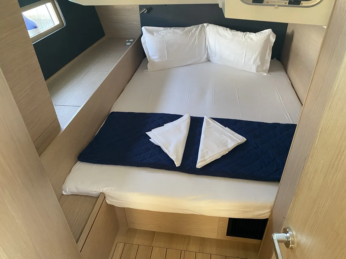 Oceanis 51.1 Aldebaran — yacht photo 2