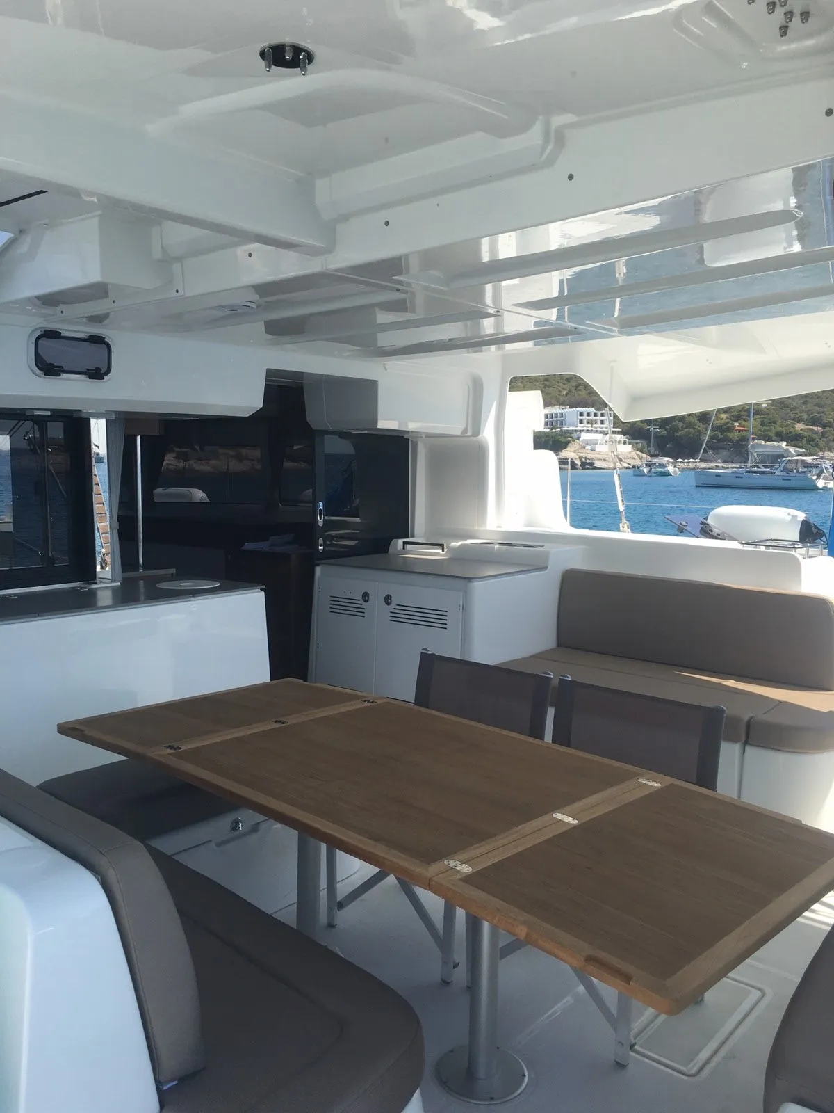 Lagoon 46 Margeo XVII (A/C - Generator - Water Maker - dishwasher) — fotografia jachty 2