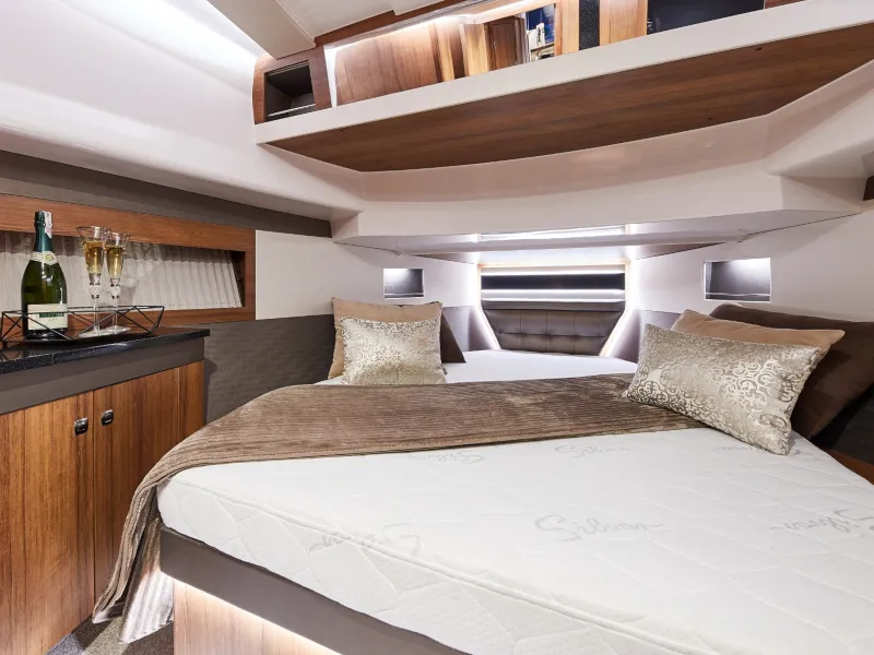 Northman 1200 Elegance FLYBRIDGE — фотография яхты 7