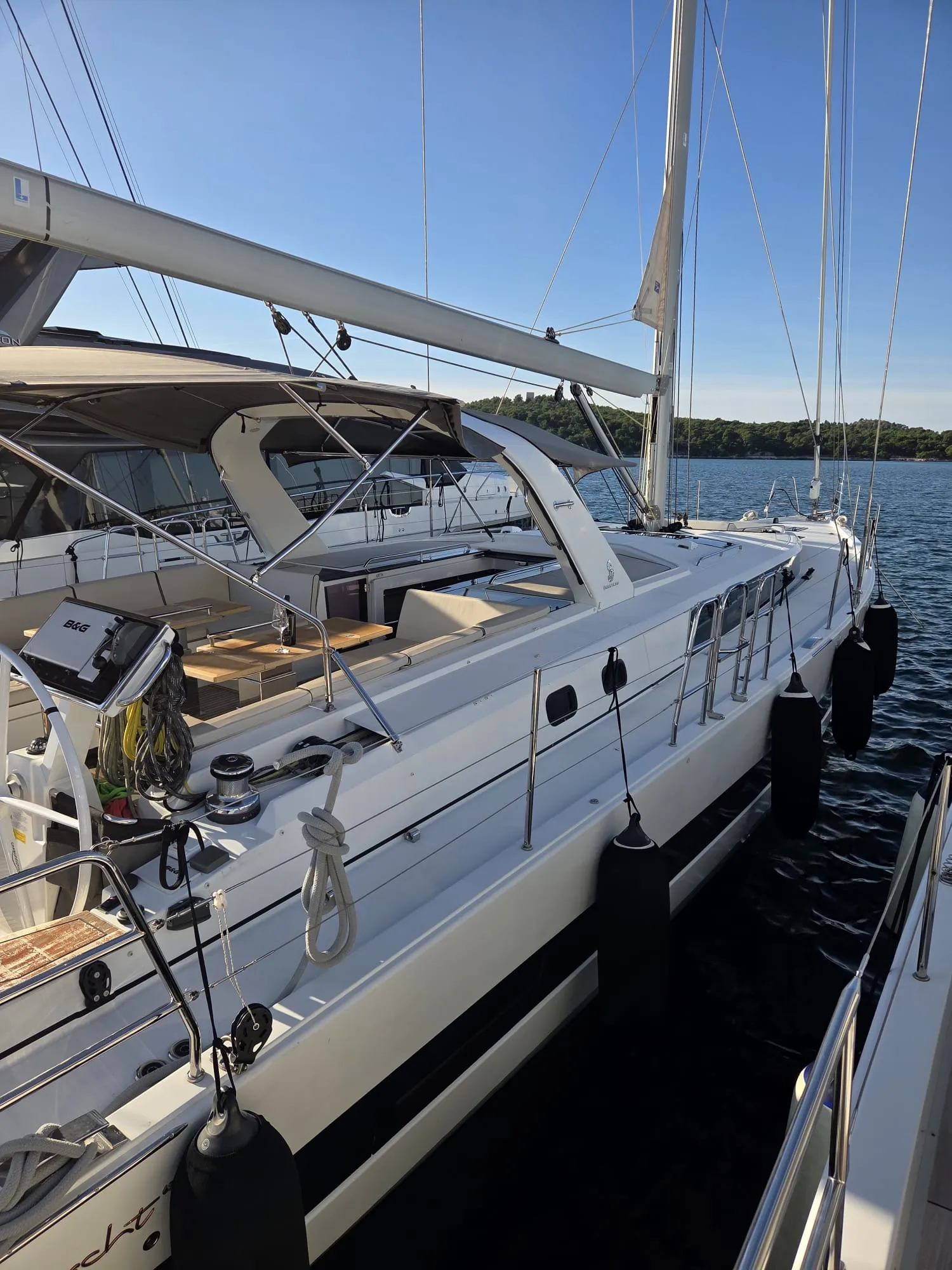 Oceanis Yacht 62 OLGA V — yacht photo 16