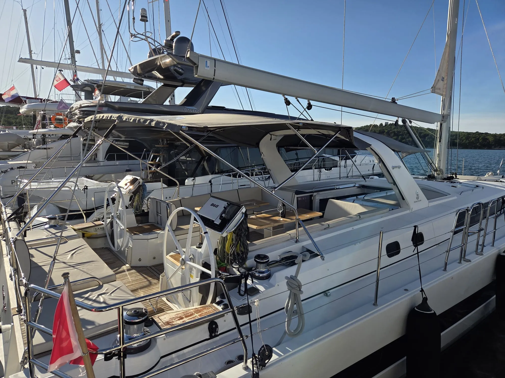 Oceanis Yacht 62 OLGA V — yacht photo 26