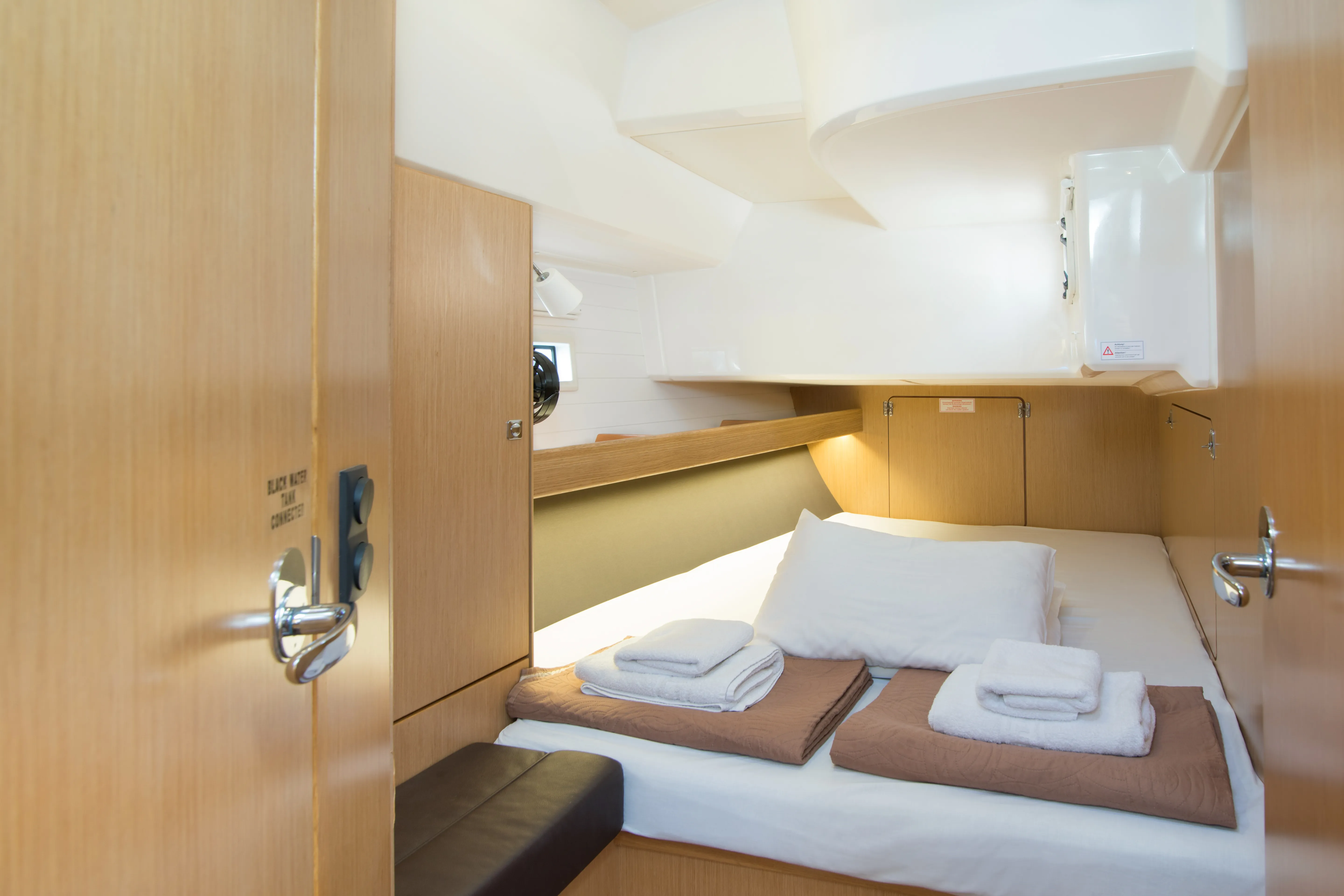 Bavaria Cruiser 46 — foto dello yacht n. 2
