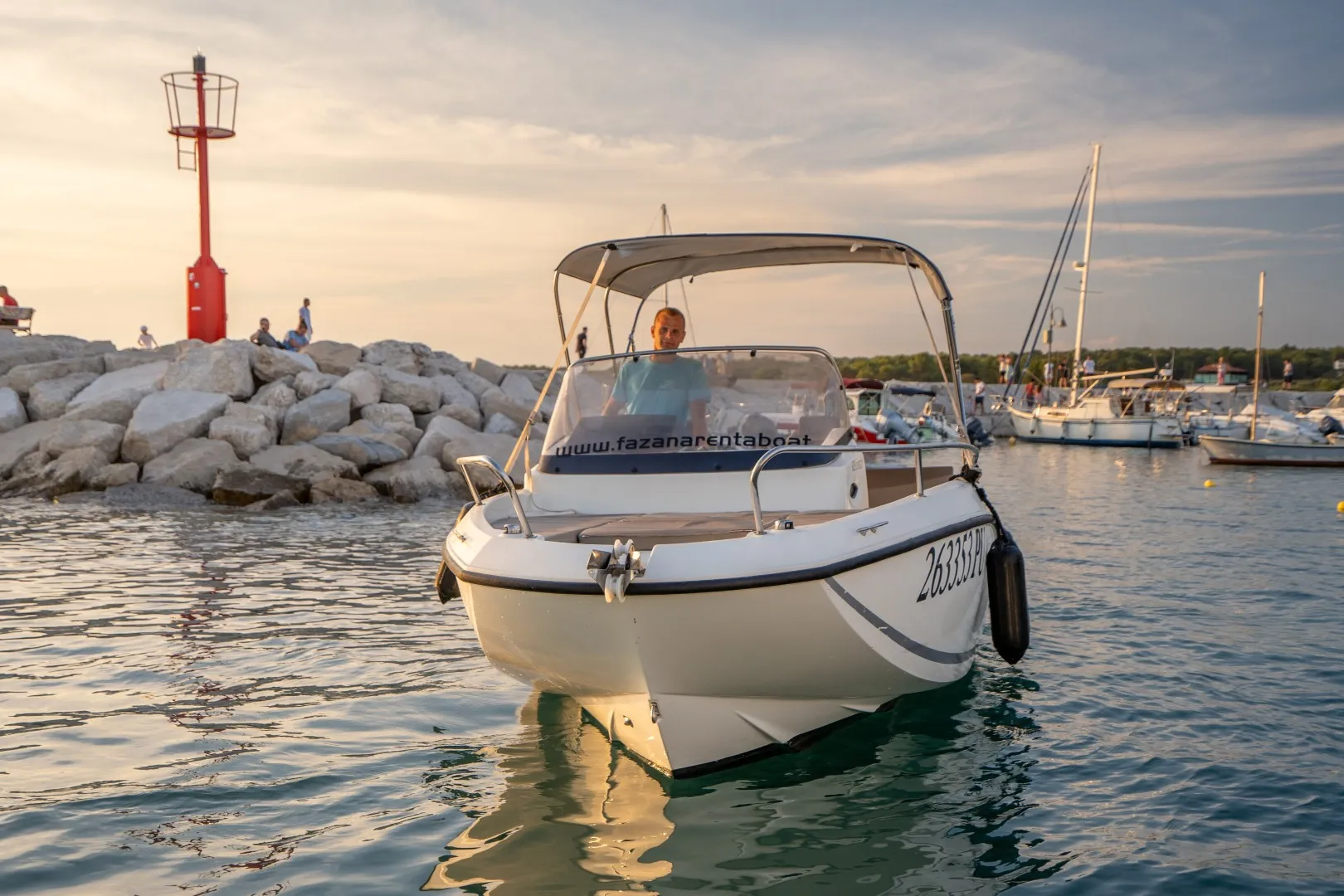 Quicksilver 605 Sundeck Quicksilver — foto dello yacht n. 31