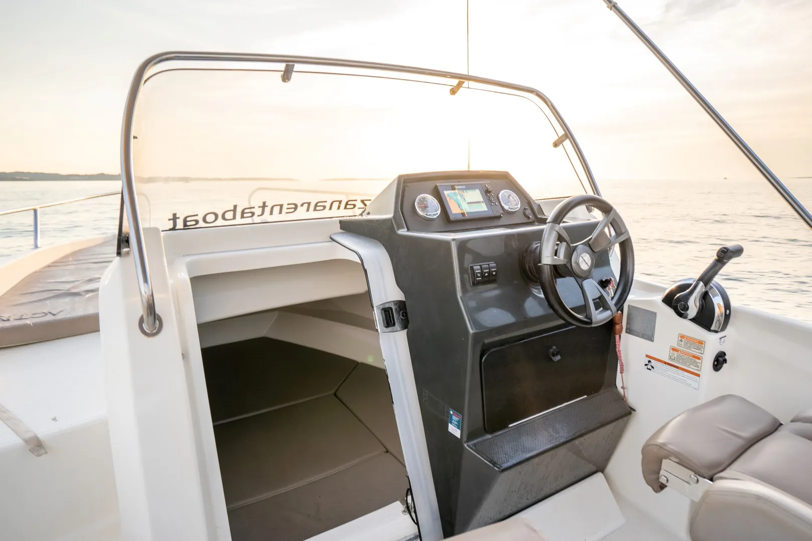 Quicksilver 605 Sundeck Quicksilver — foto dello yacht n. 25