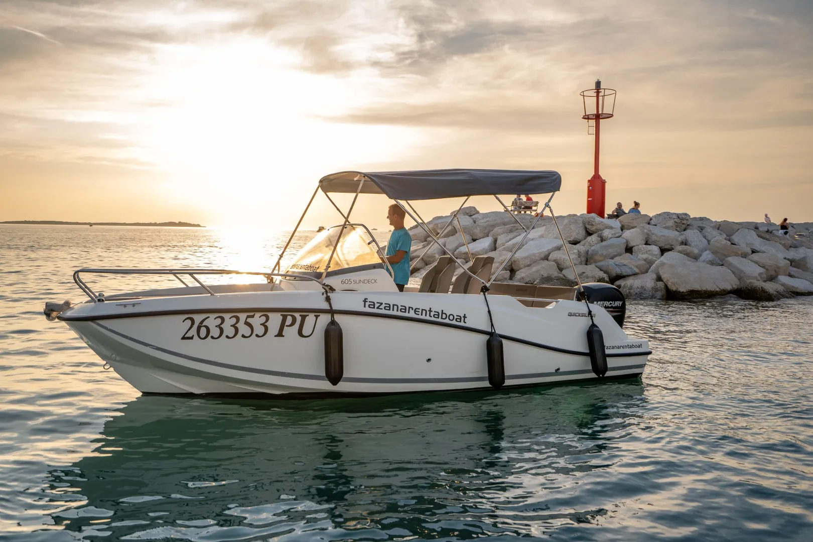 Quicksilver 605 Sundeck Quicksilver — foto dello yacht n. 18
