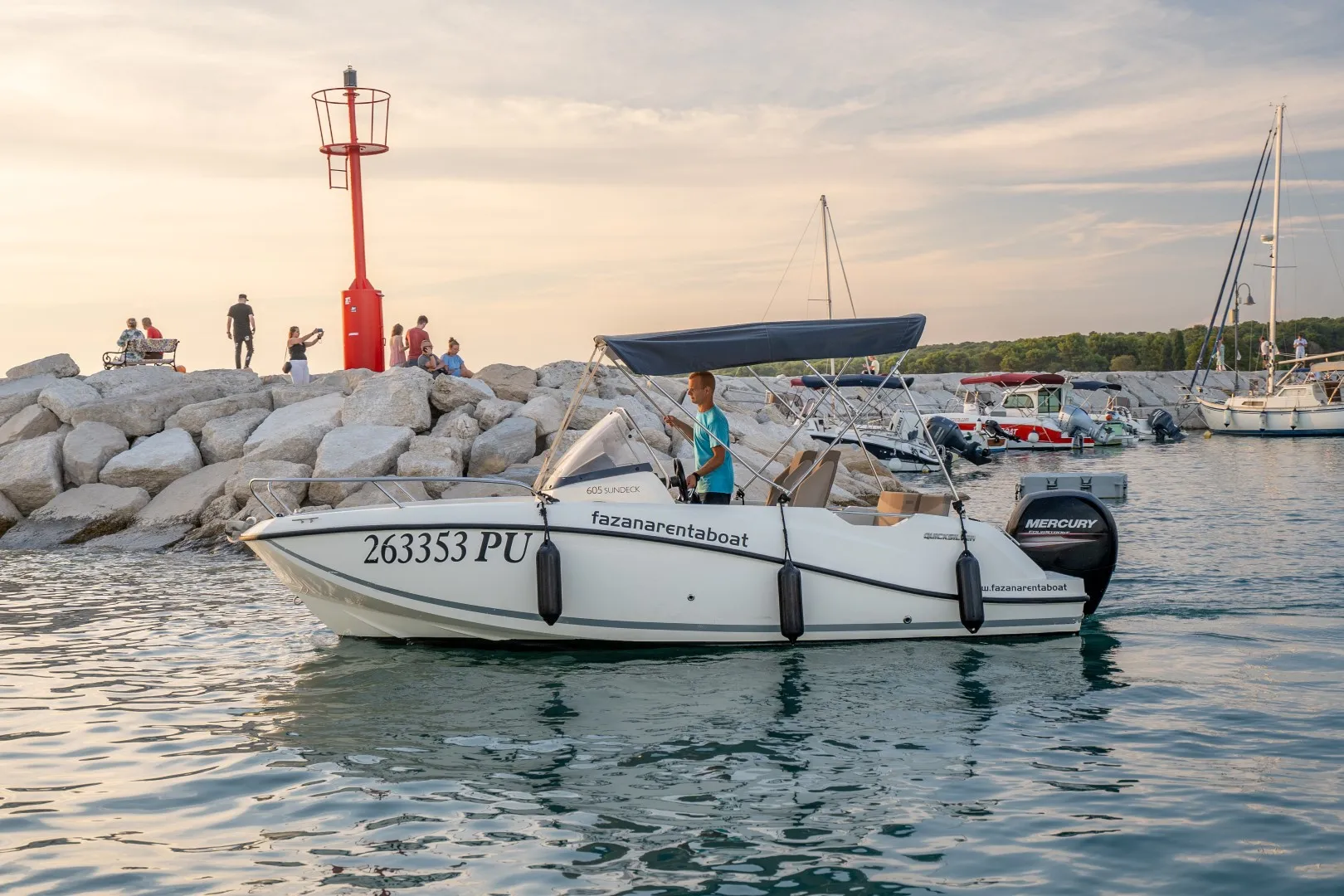 Quicksilver 605 Sundeck Quicksilver — foto dello yacht n. 30