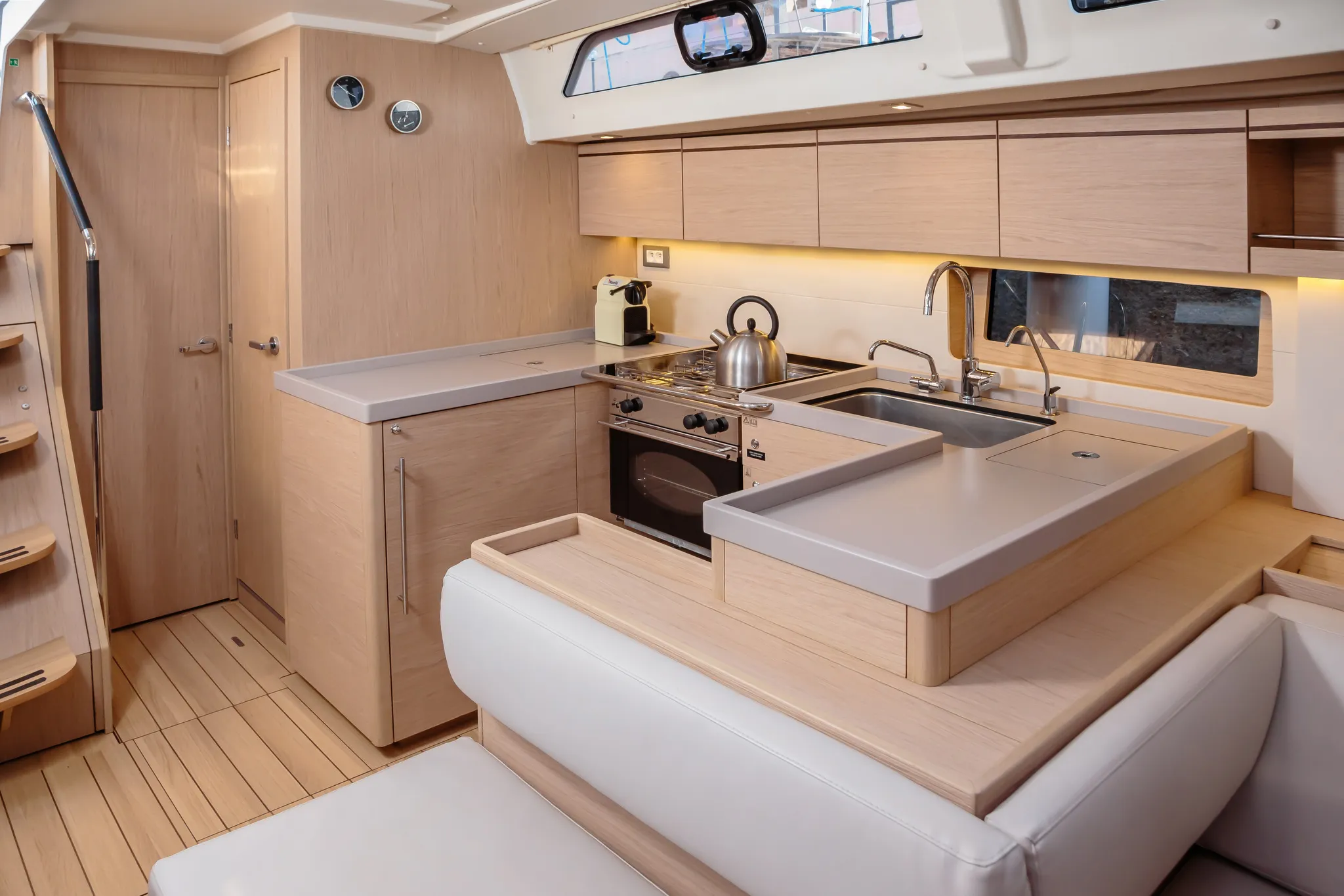 Oceanis 51.1 Maelle - Standard line — фотография яхты 13