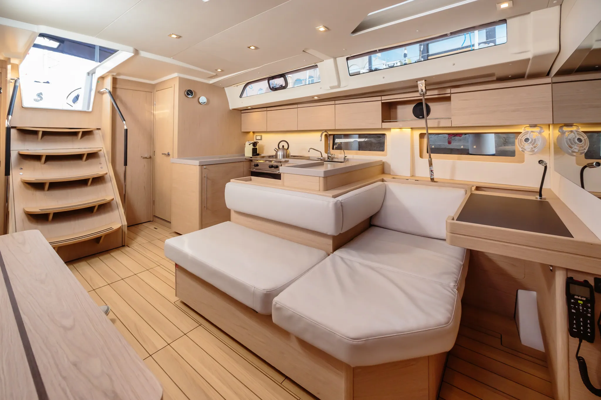 Oceanis 51.1 Maelle - Standard line — фотография яхты 3